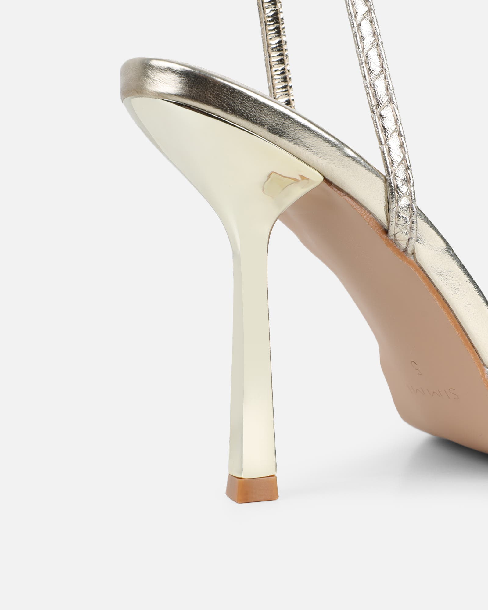 Bebbo Gold Woven Court Shoes | SIMMI London