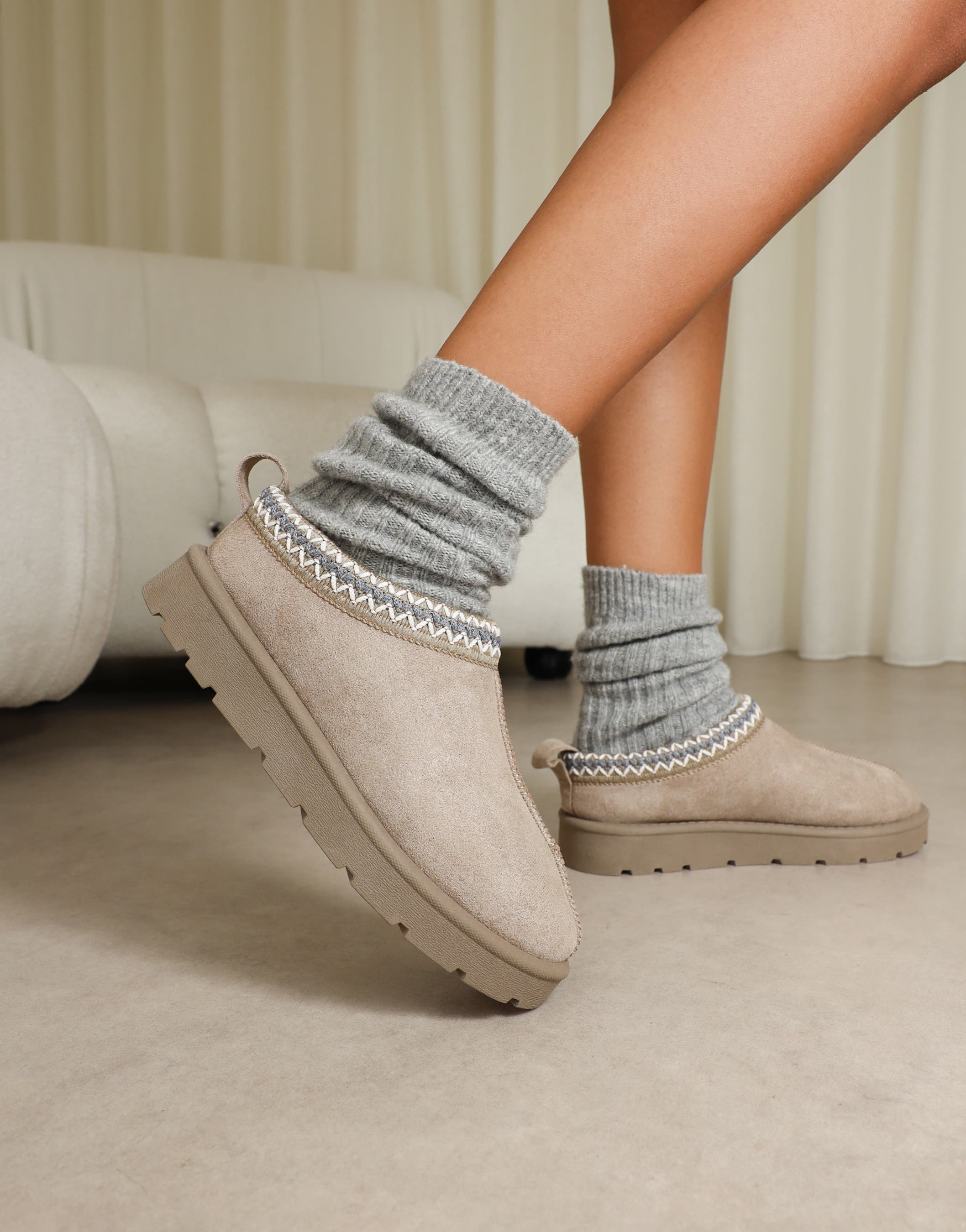 Cally Khaki Slippers | SIMMI London