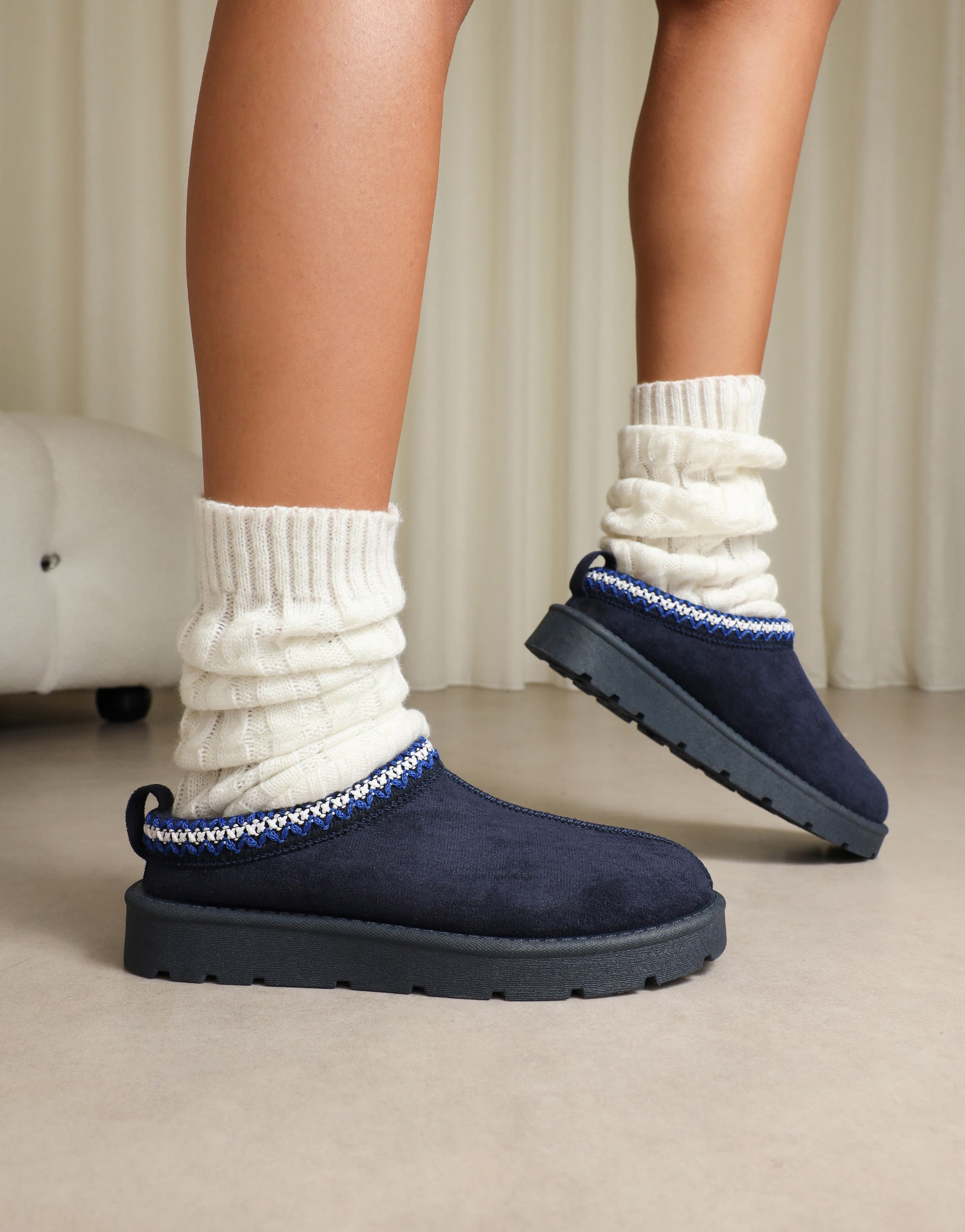 Cally Navy Slippers | SIMMI London