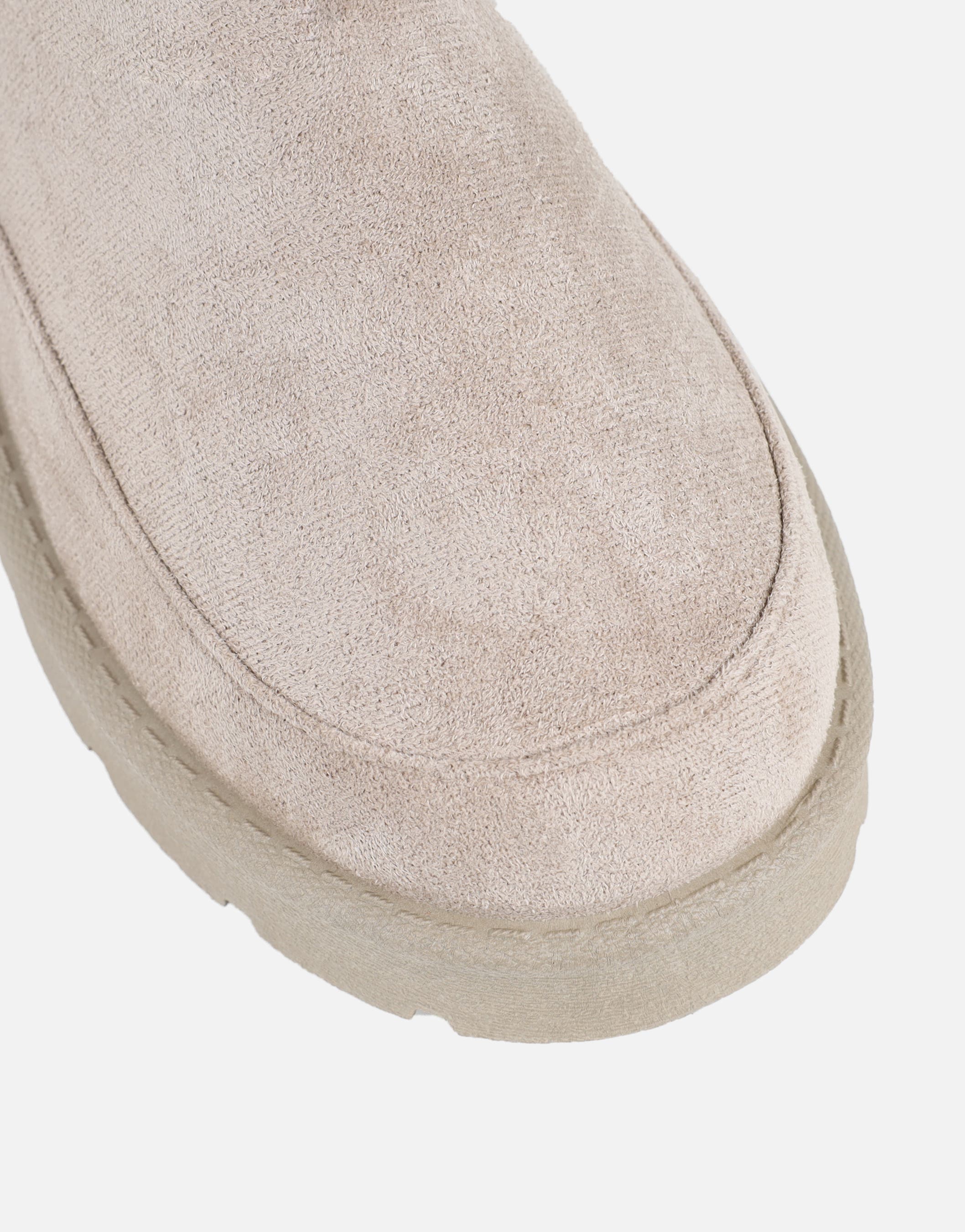 Kelsi Mushroom Slippers | SIMMI London