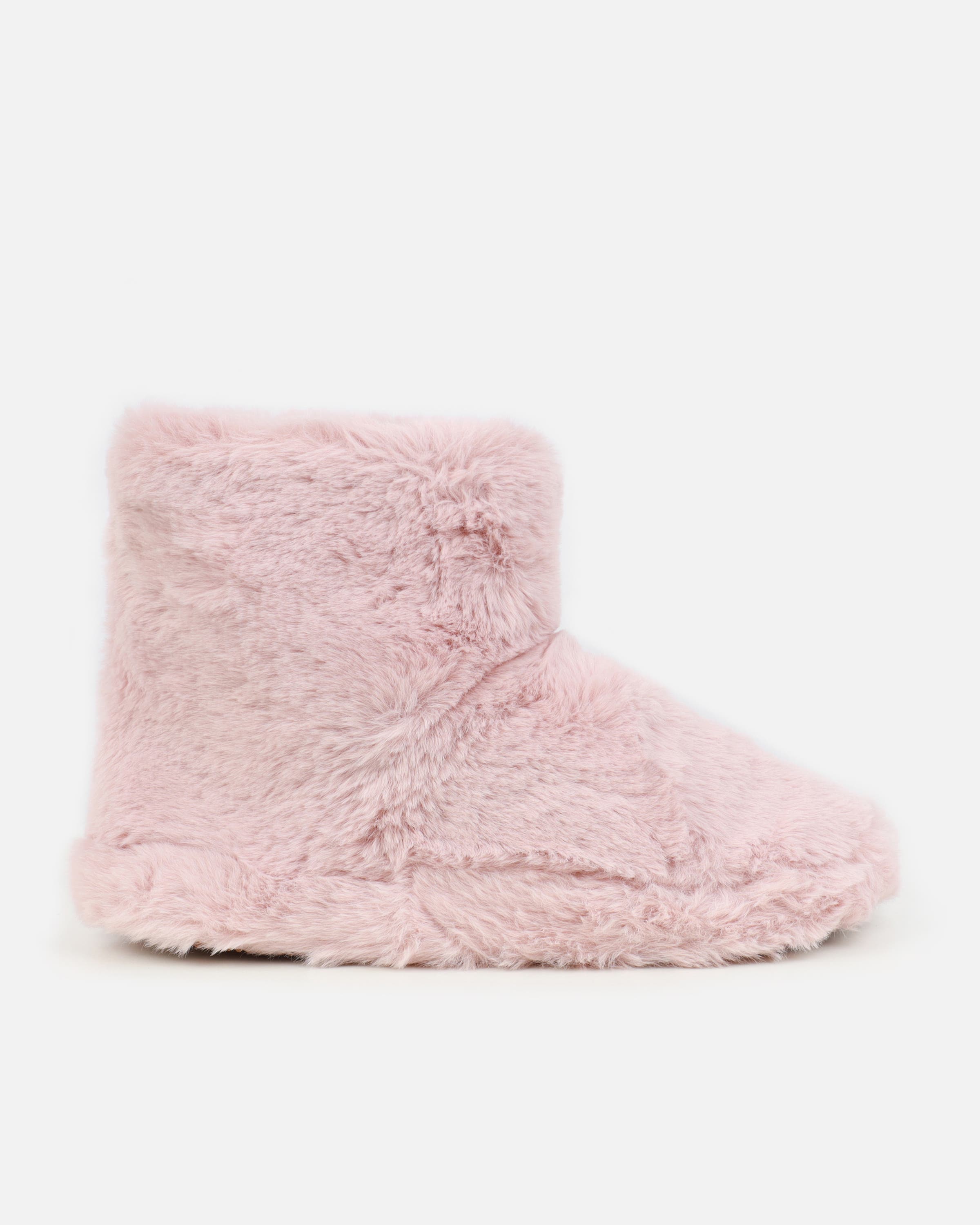 Comfy Blush Fluffy Slipper Boots | SIMMI London
