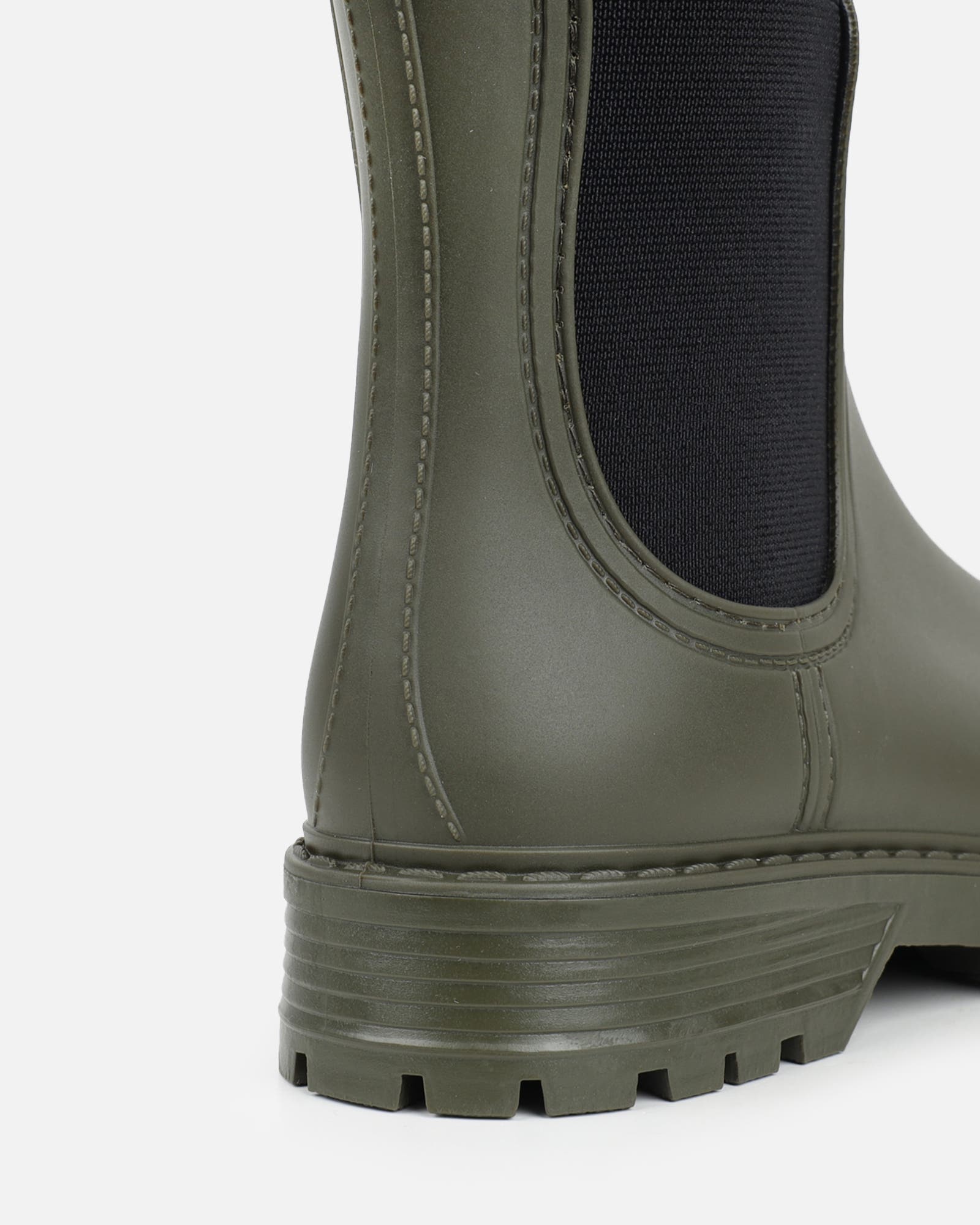 Hartley Green Wellington Chelsea Boot | SIMMI London