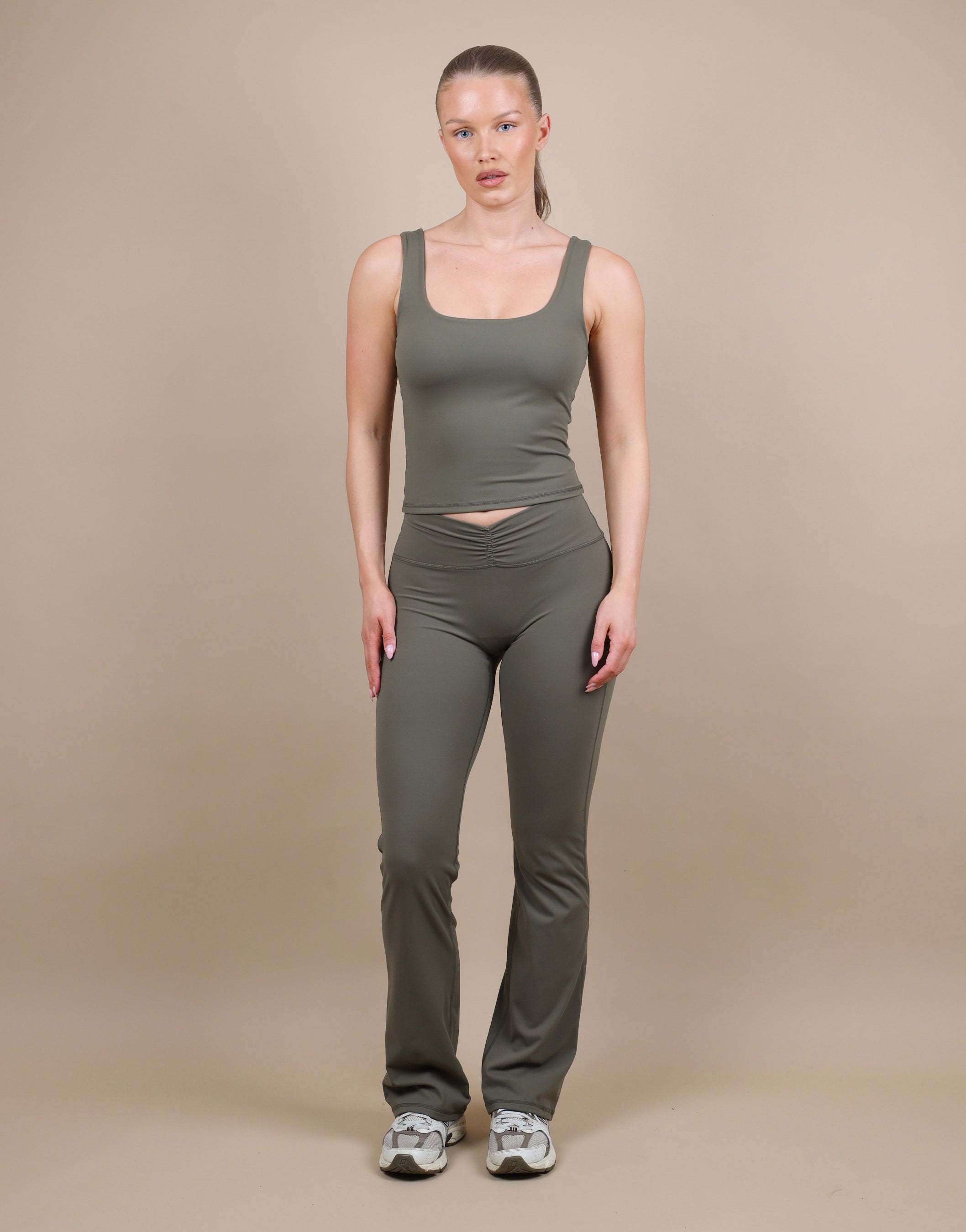 Cleo Ruched Front Flared Leggings | SIMMI London