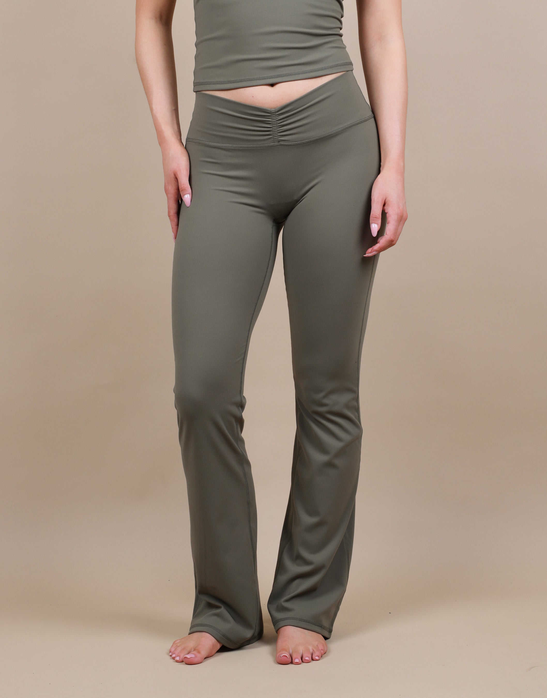 Cleo Ruched Front Flared Leggings | SIMMI London