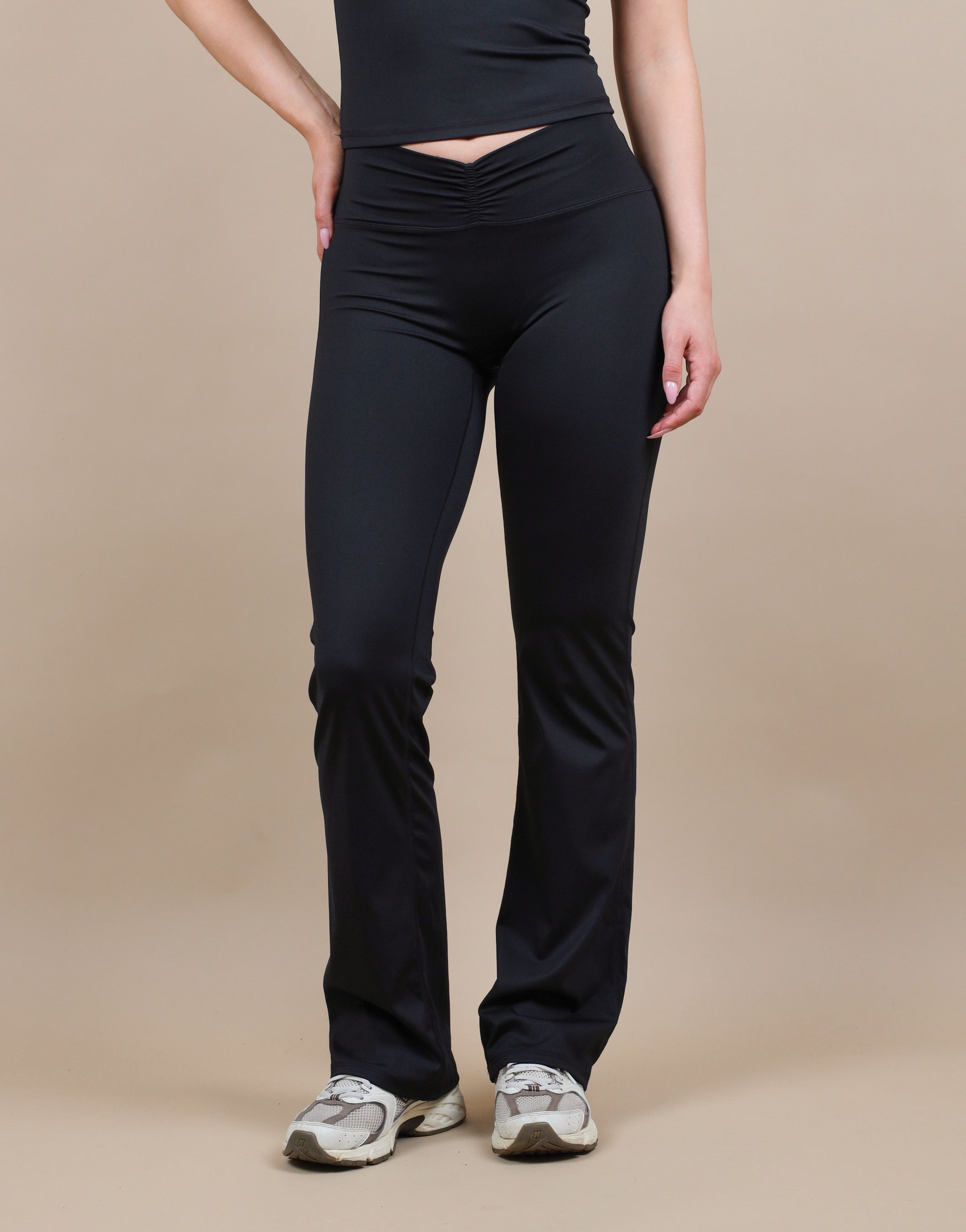 Cleo Ruched Front Flared Leggings | SIMMI London