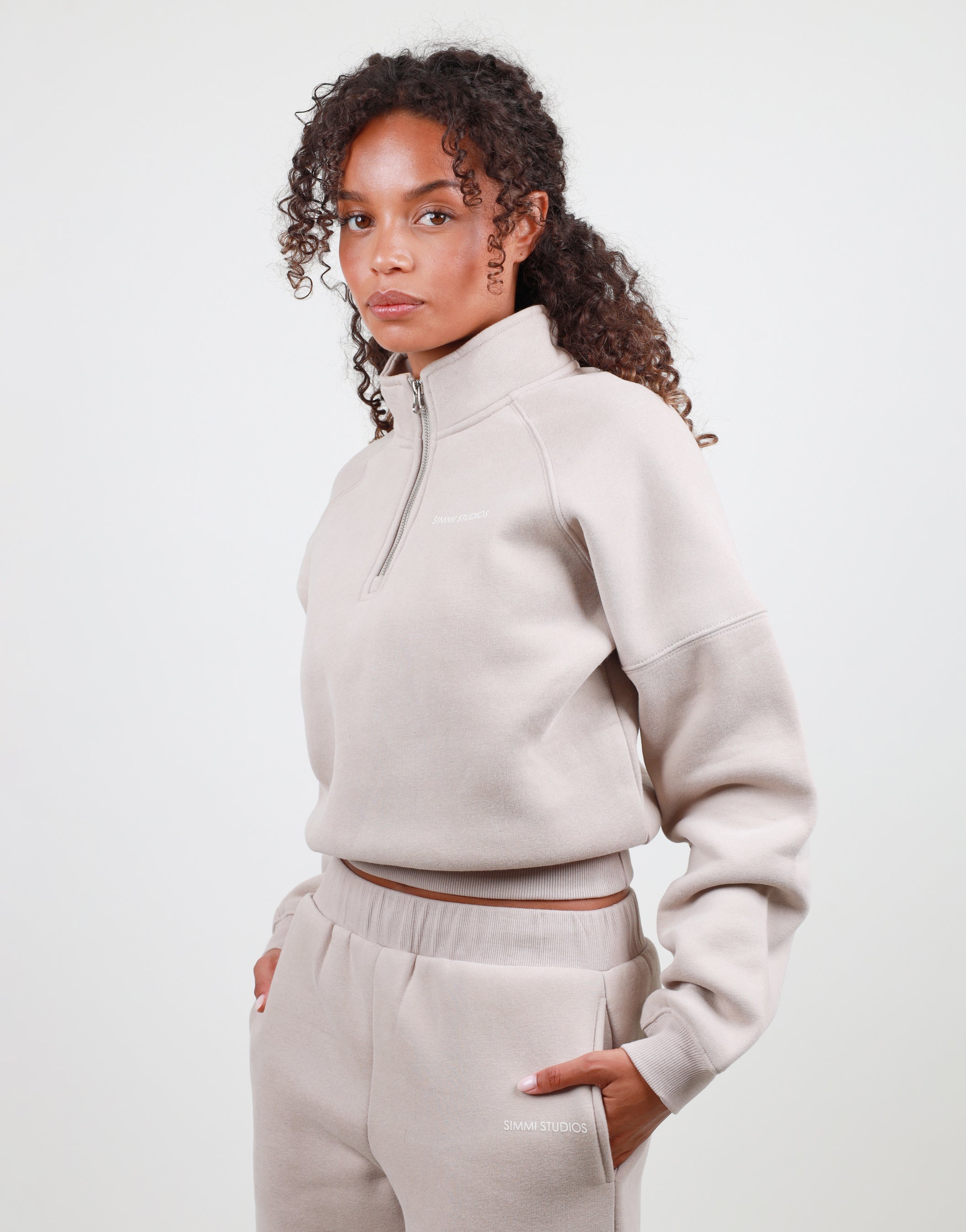 Violette Half Zip Sweatshirt in Stone