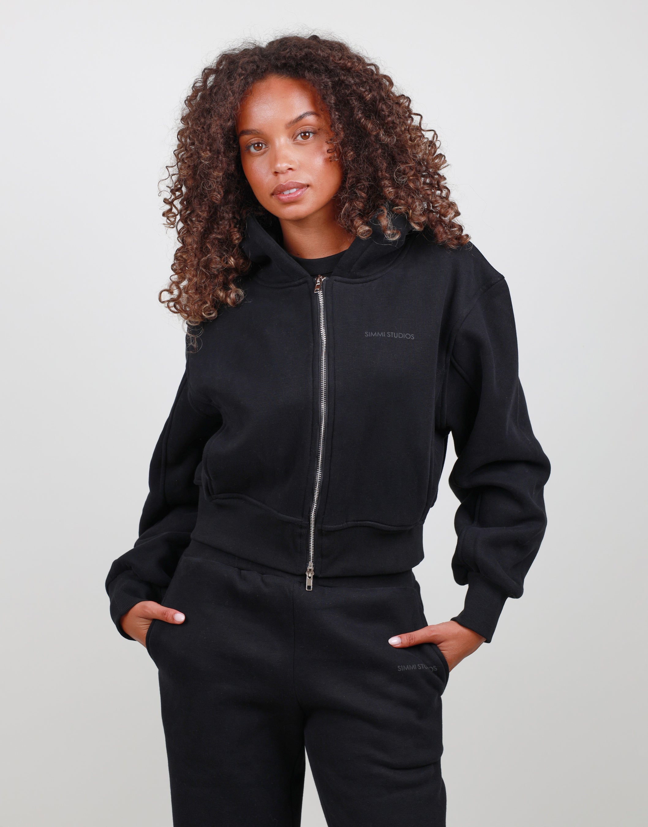 Amalia Zip Hoodie in black
