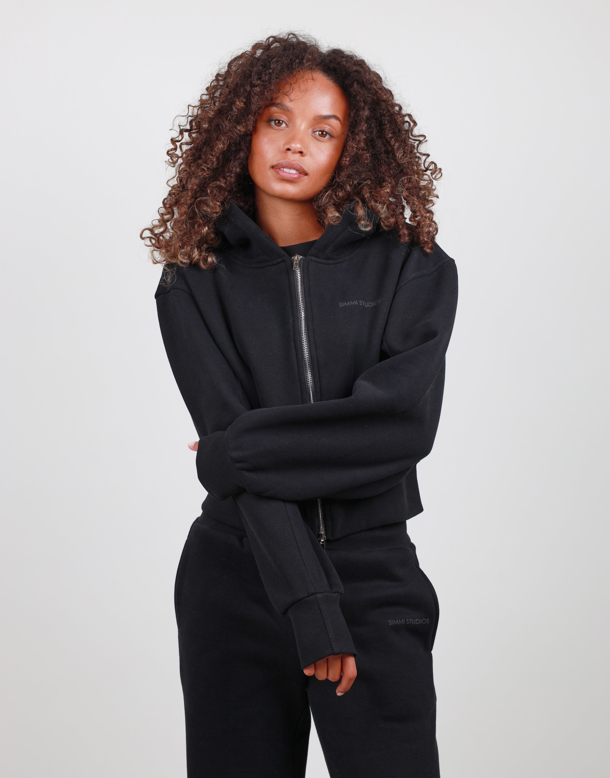 Amalia Zip Hoodie in black
