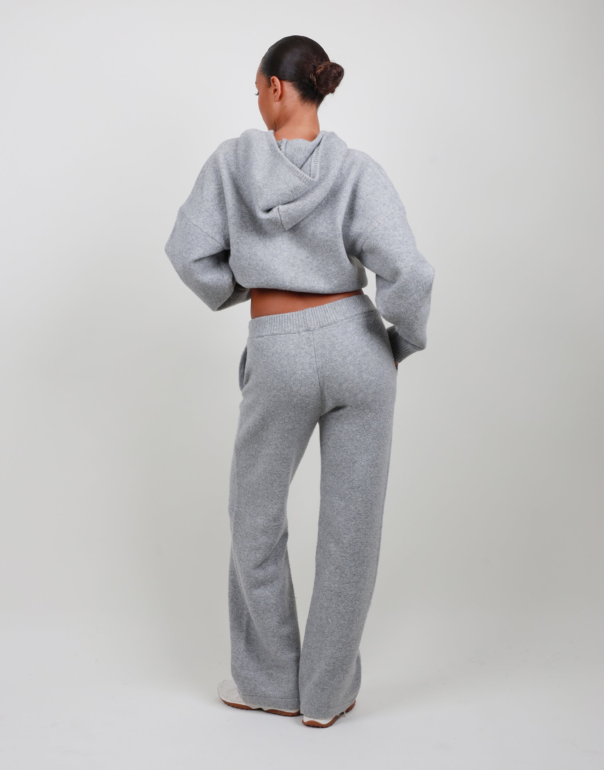 Elara Petite trouser in grey | SIMMI London