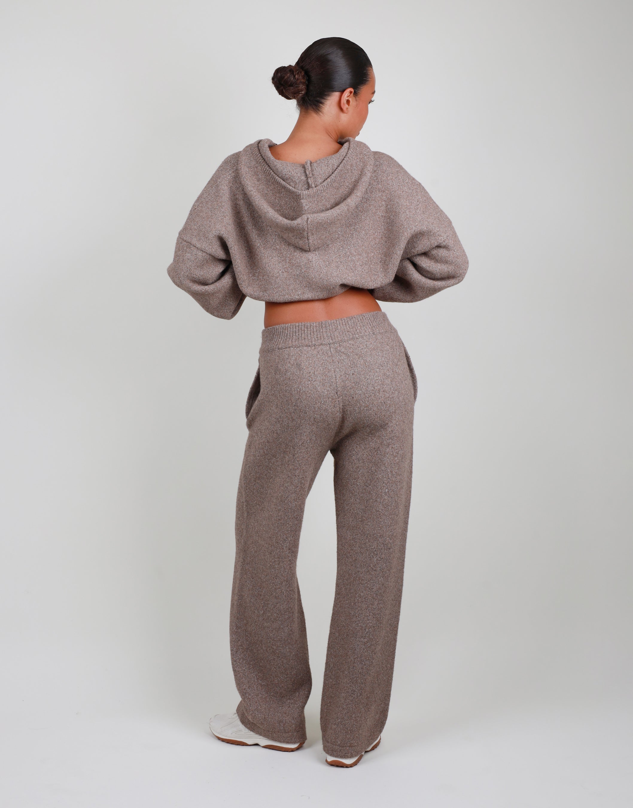 Elara Petite trouser in mocha | SIMMI London