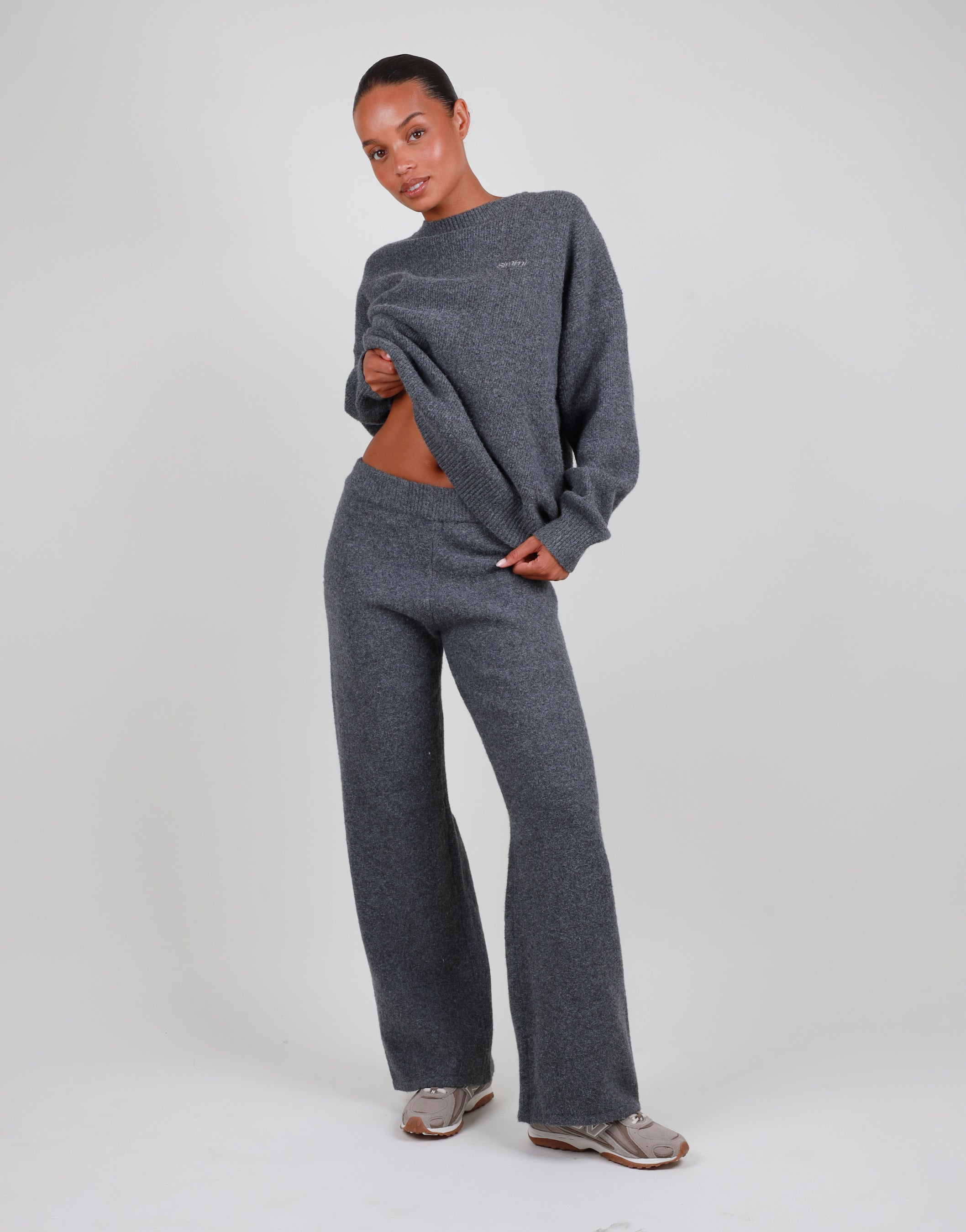 Cara Simmi Studios Petite Trousers In Dark Grey