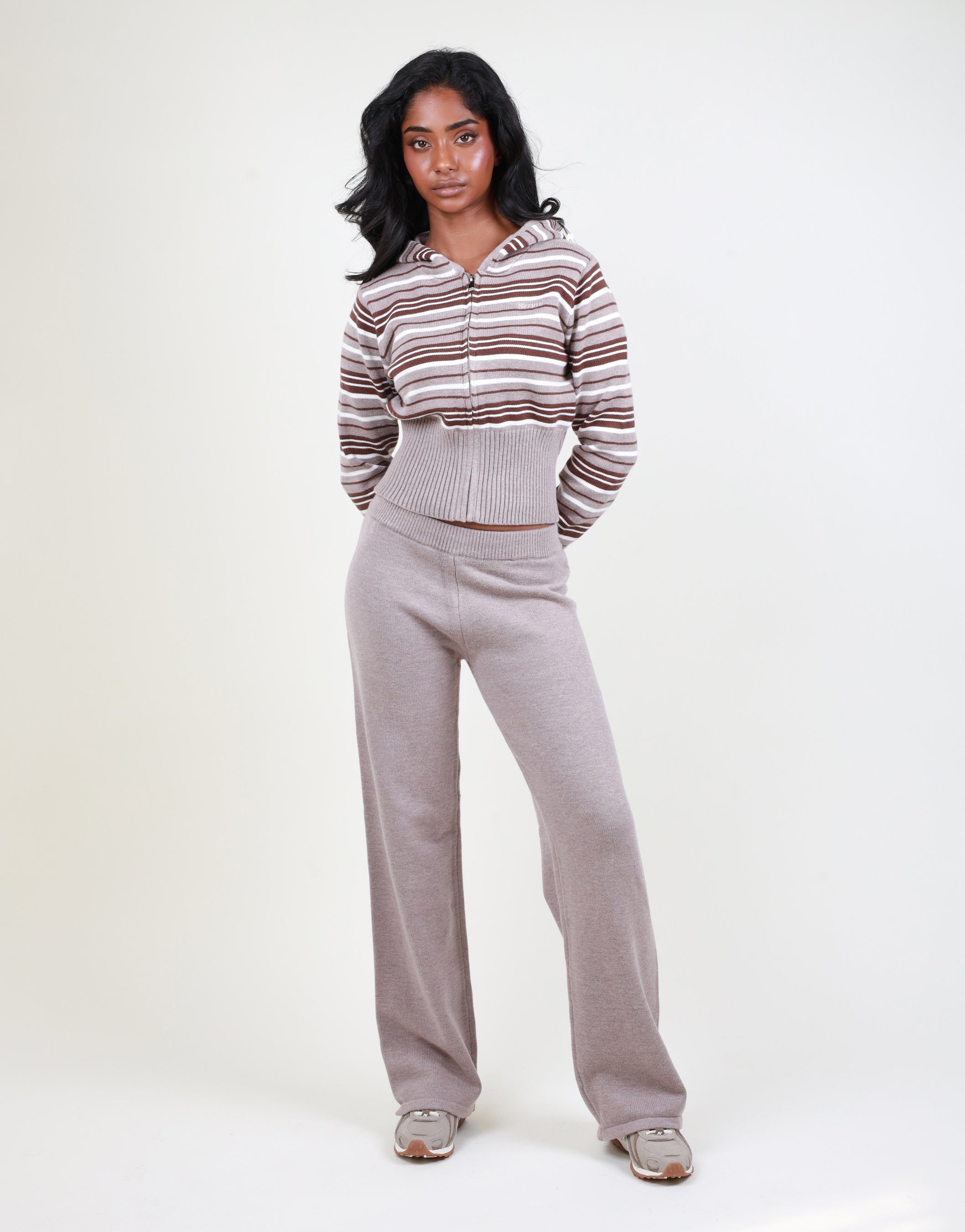 Sabine Fine knit trouser in brown | SIMMI London