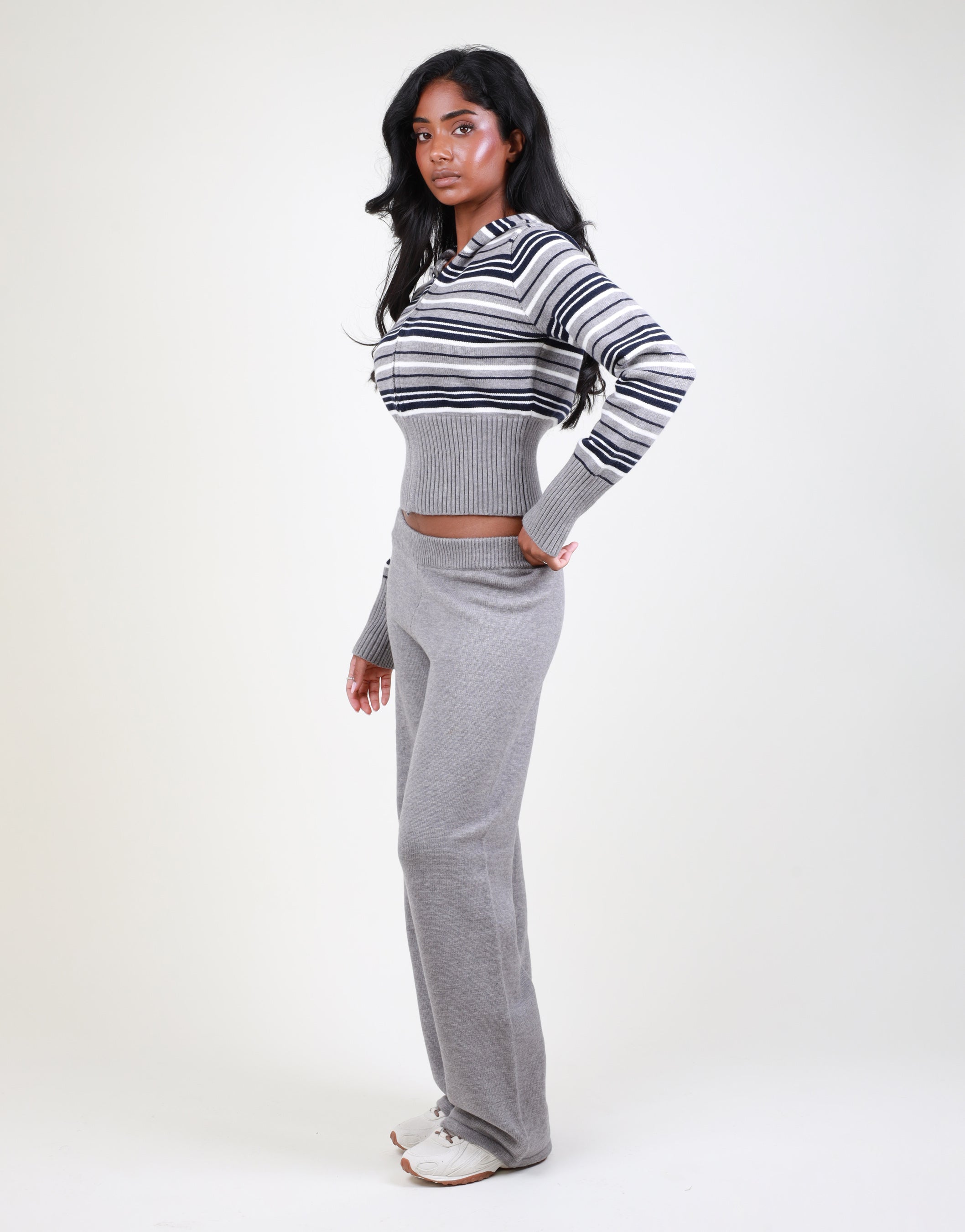 Sabine Fine knit trouser in grey | SIMMI London