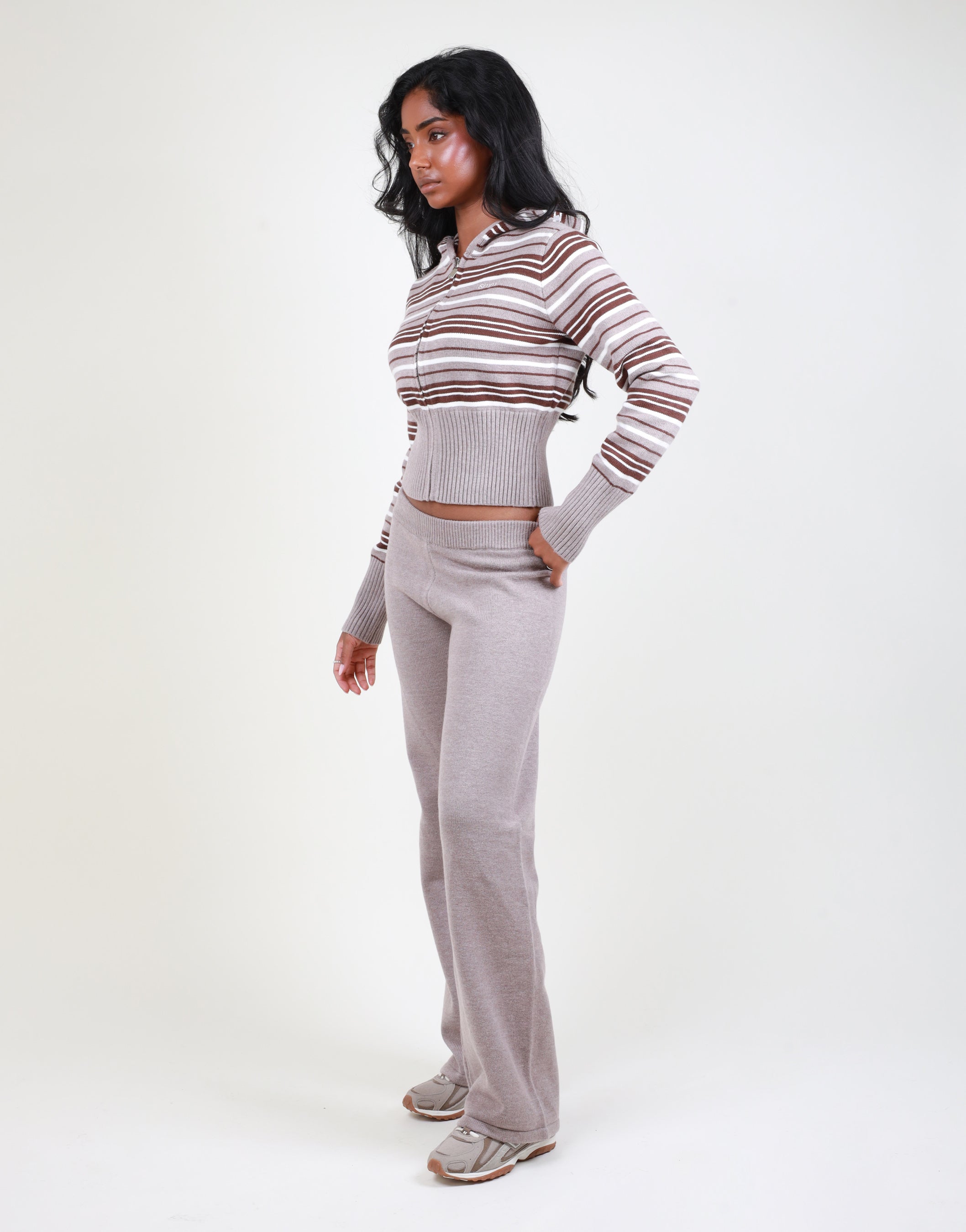 Sabine Fine knit trouser in brown | SIMMI London