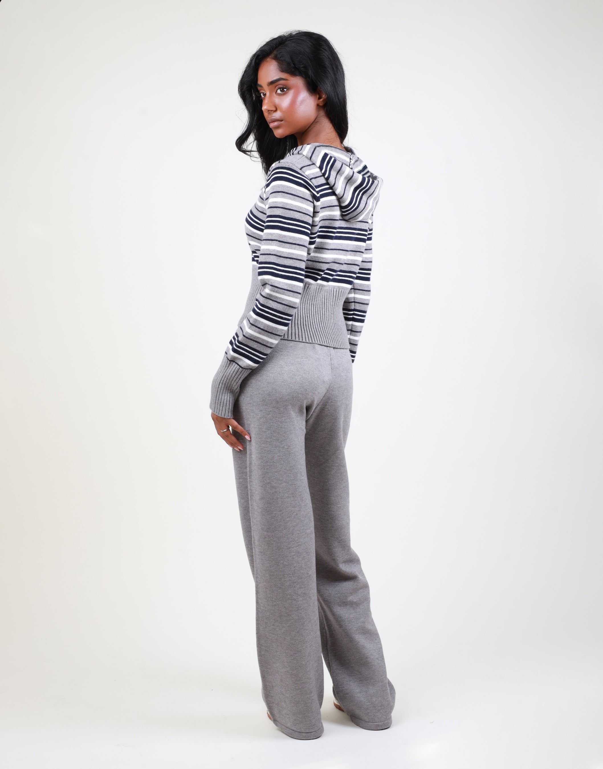 Sabine Fine knit trouser in grey | SIMMI London