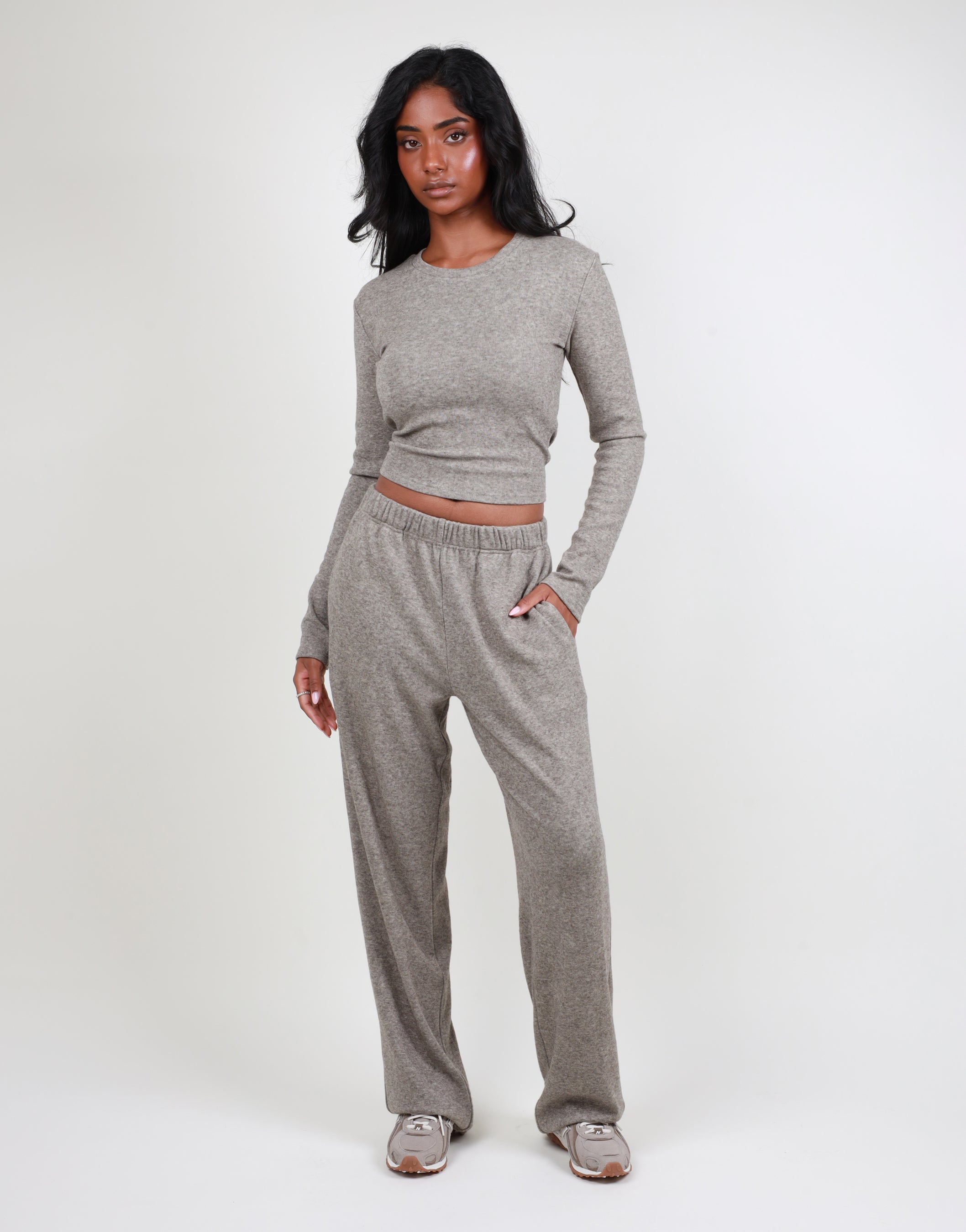 Betsy Ribbed Flared Leg Trouser In grey marl | SIMMI London