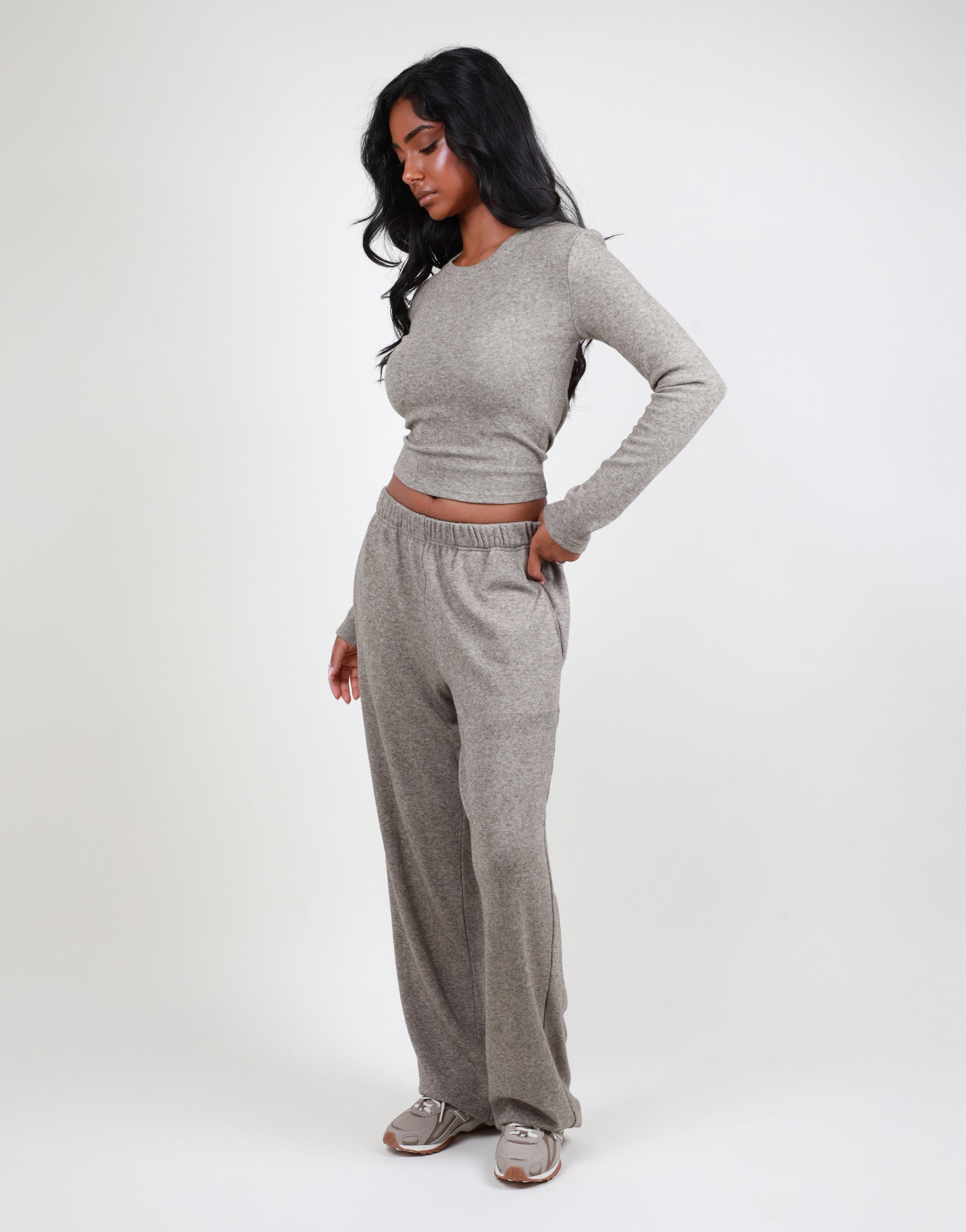 Betsy Ribbed Flared Leg Trouser In grey marl | SIMMI London
