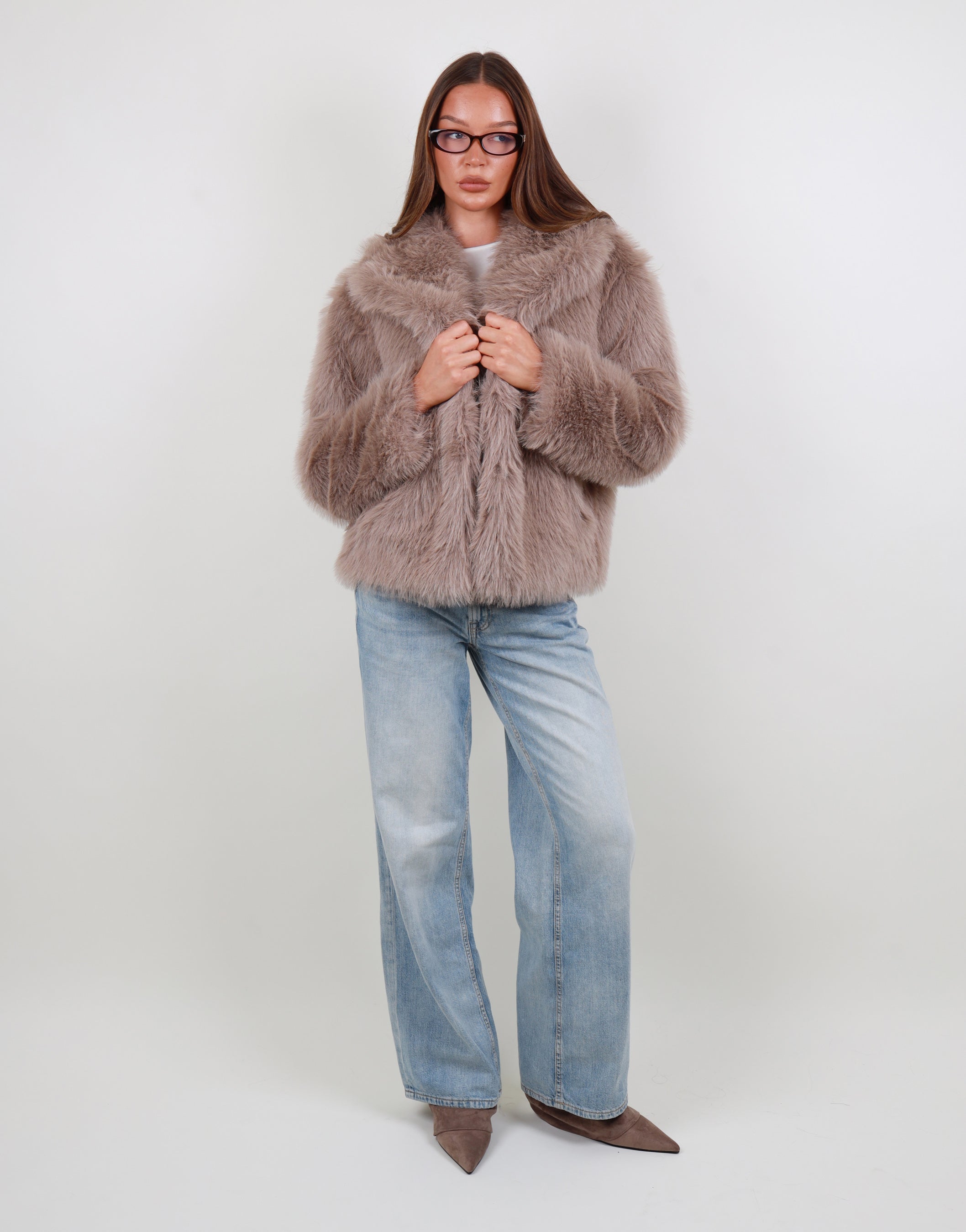 Jasmine Oversized Fur Collar Coat in Mocha