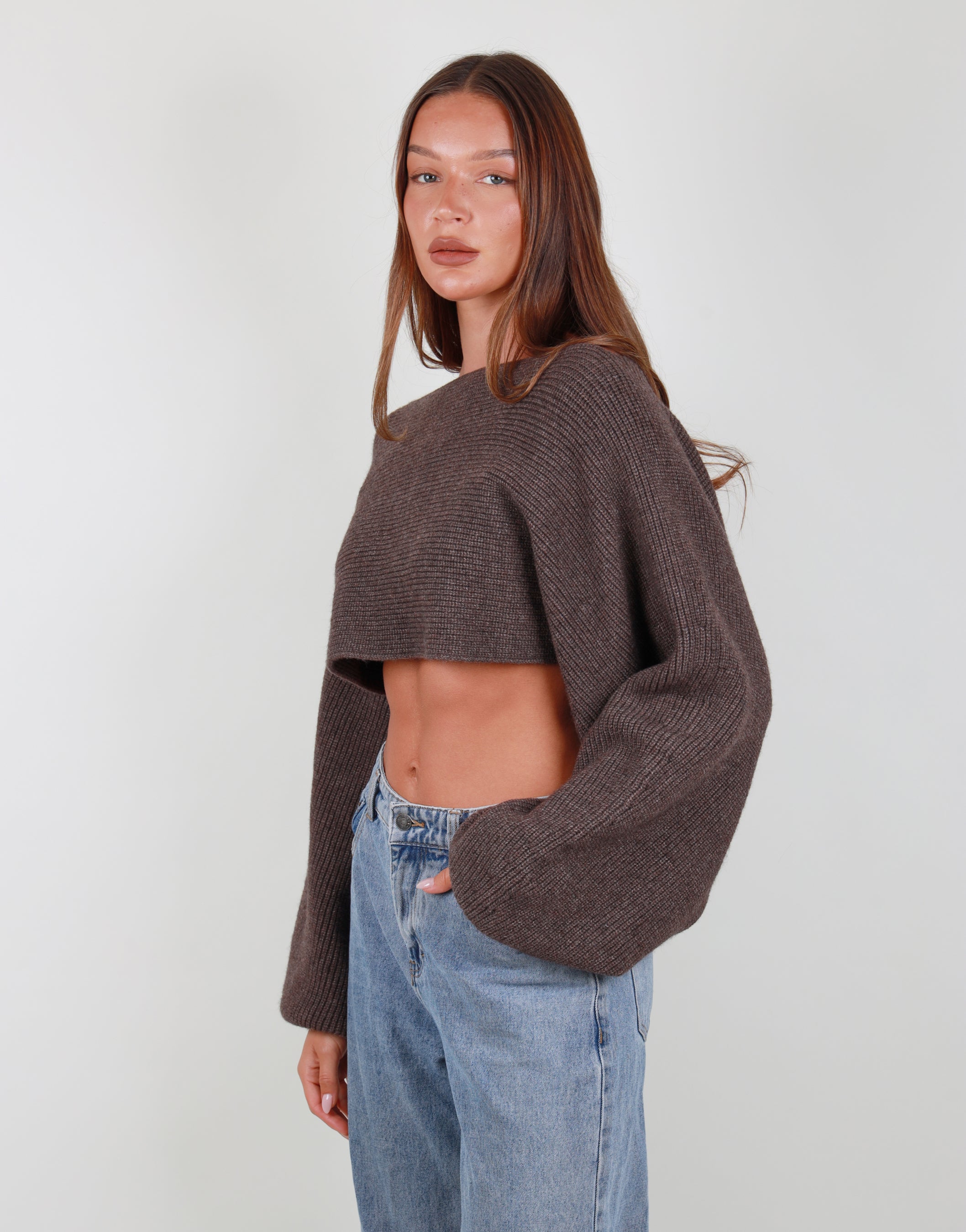 Aurelia Balloon sleeve knit crop top in Brown | SIMMI London