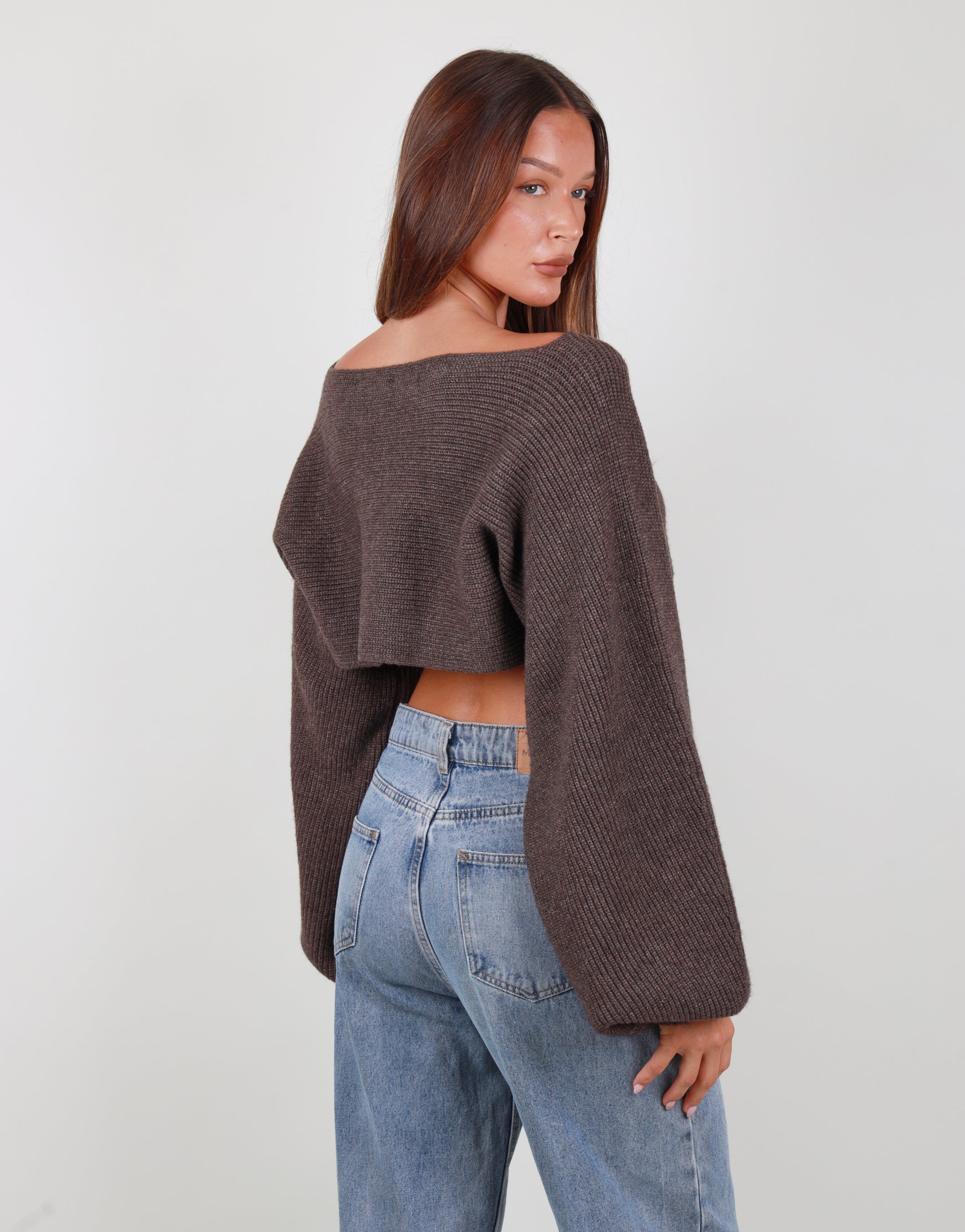Aurelia Balloon sleeve knit crop top in Brown | SIMMI London