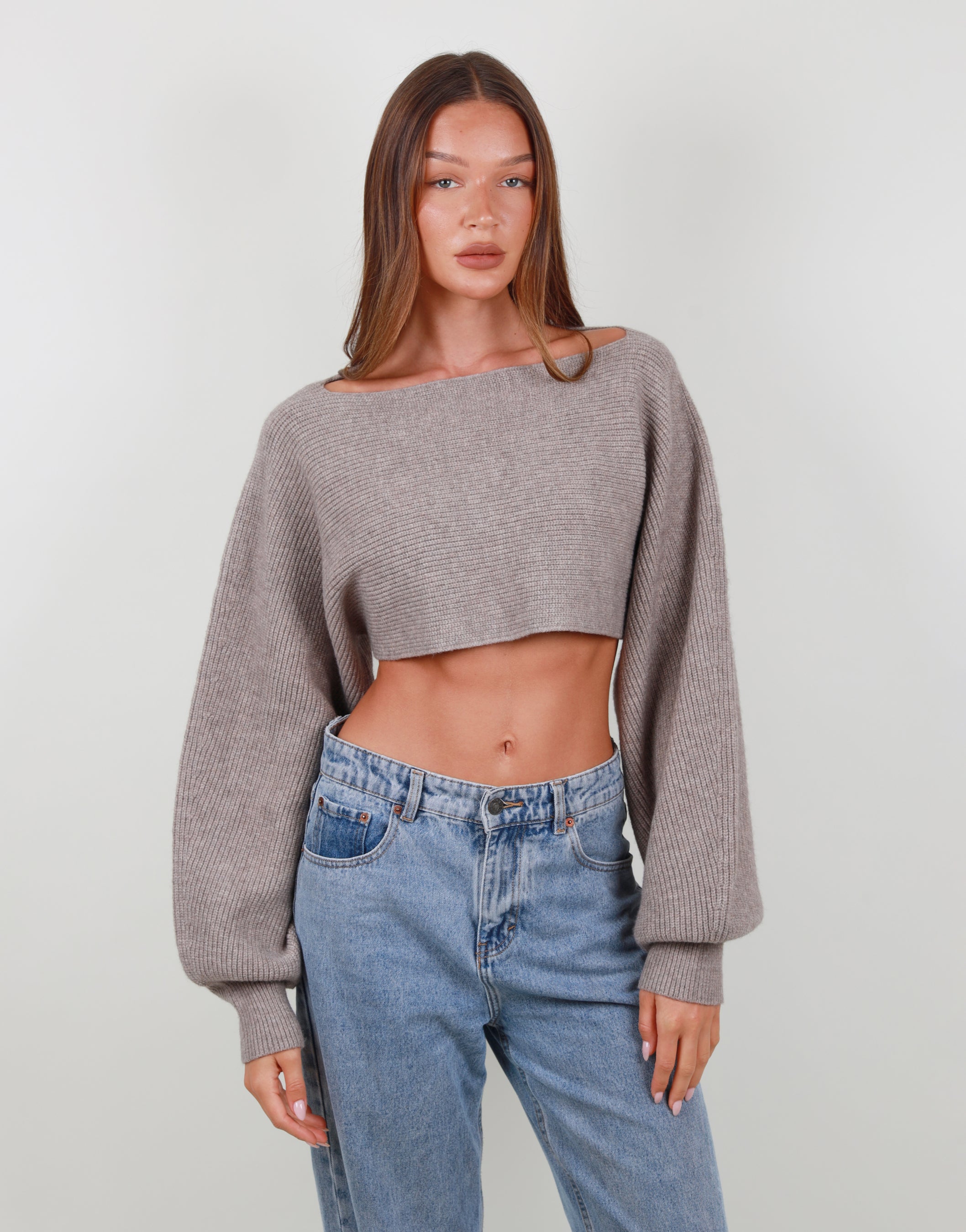 Aurelia Balloon sleeve knit crop top in Beige | SIMMI London
