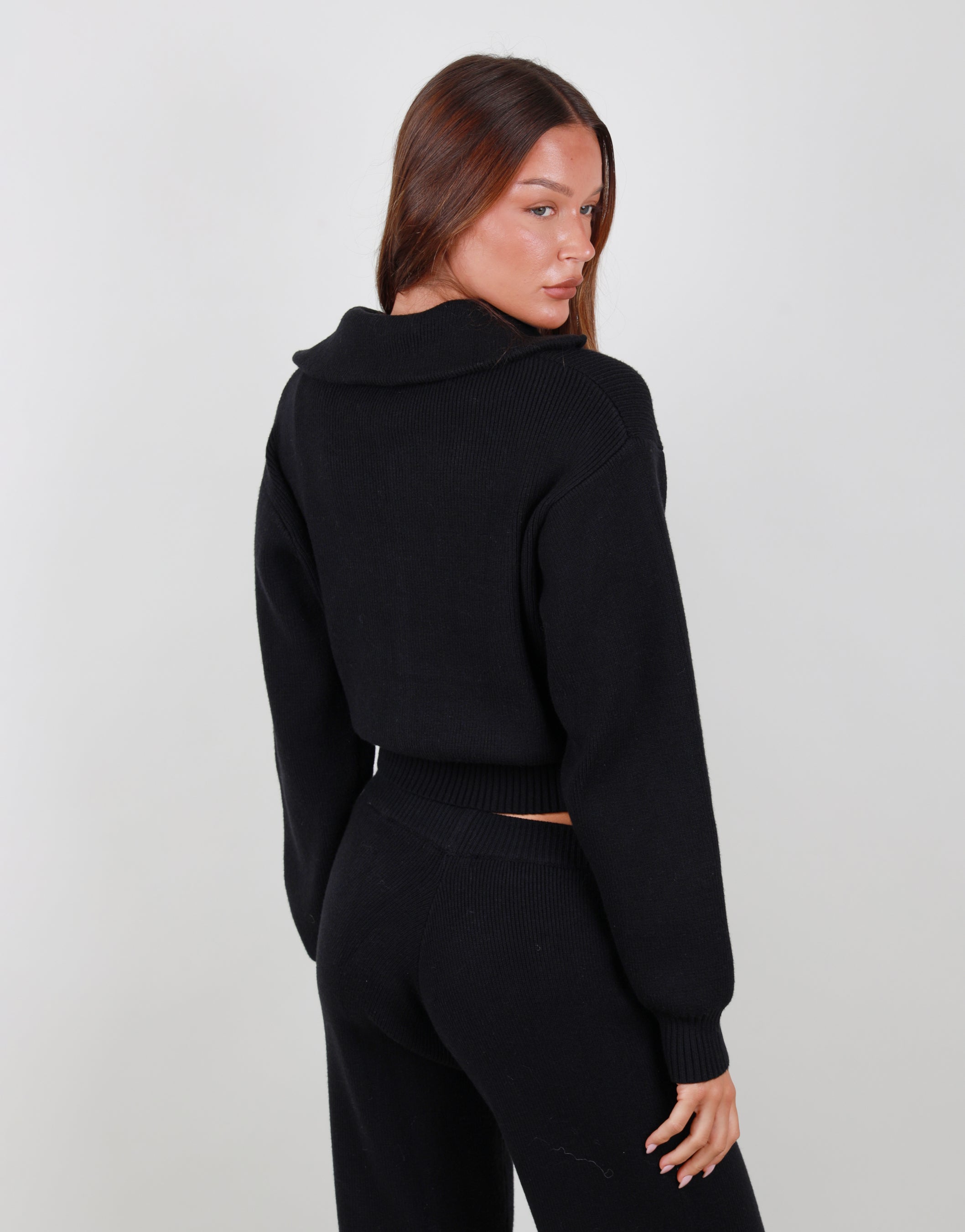 Collared Knit Zip through in black | SIMMI London