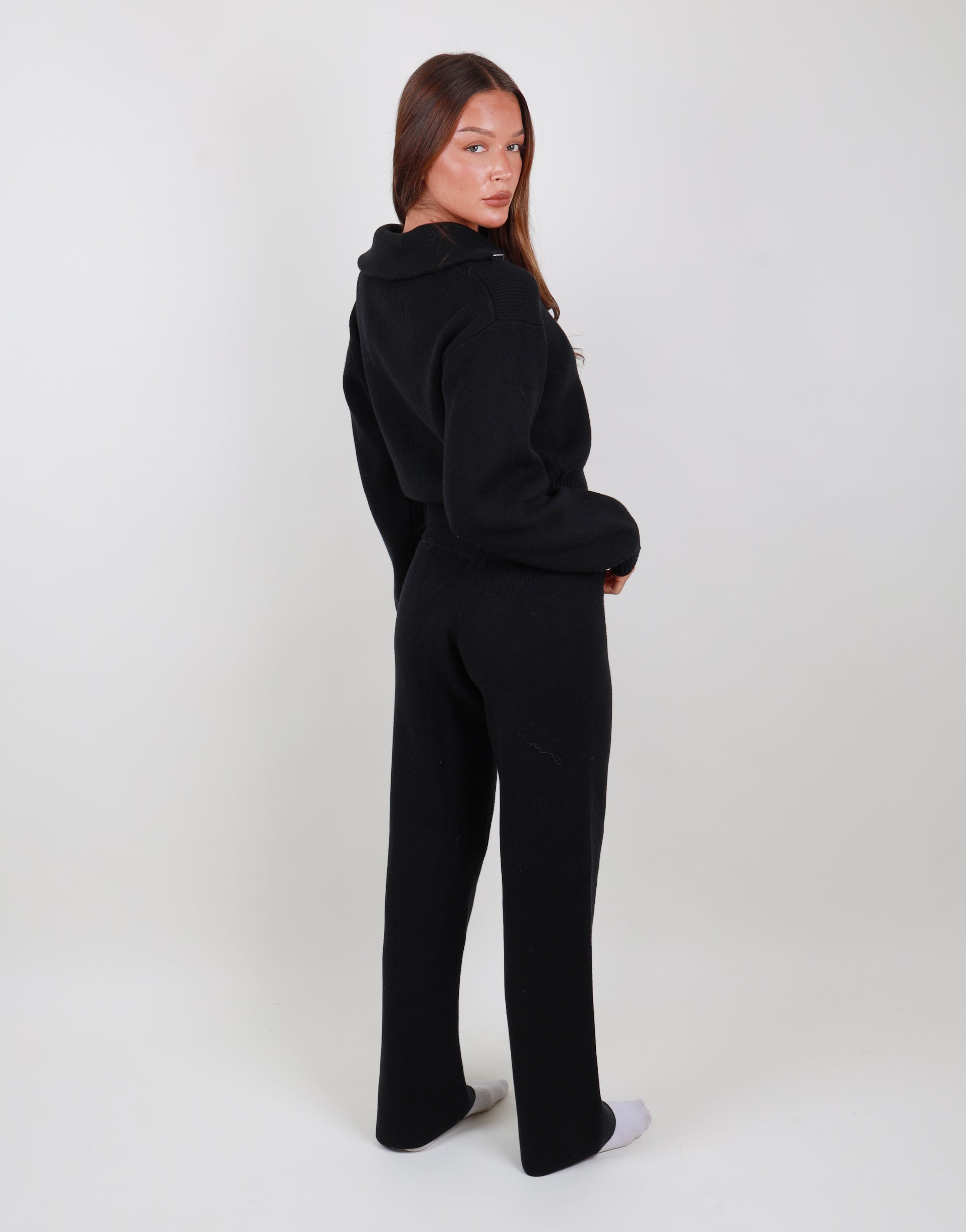 Estelle Flared Knit trouser in black | SIMMI London