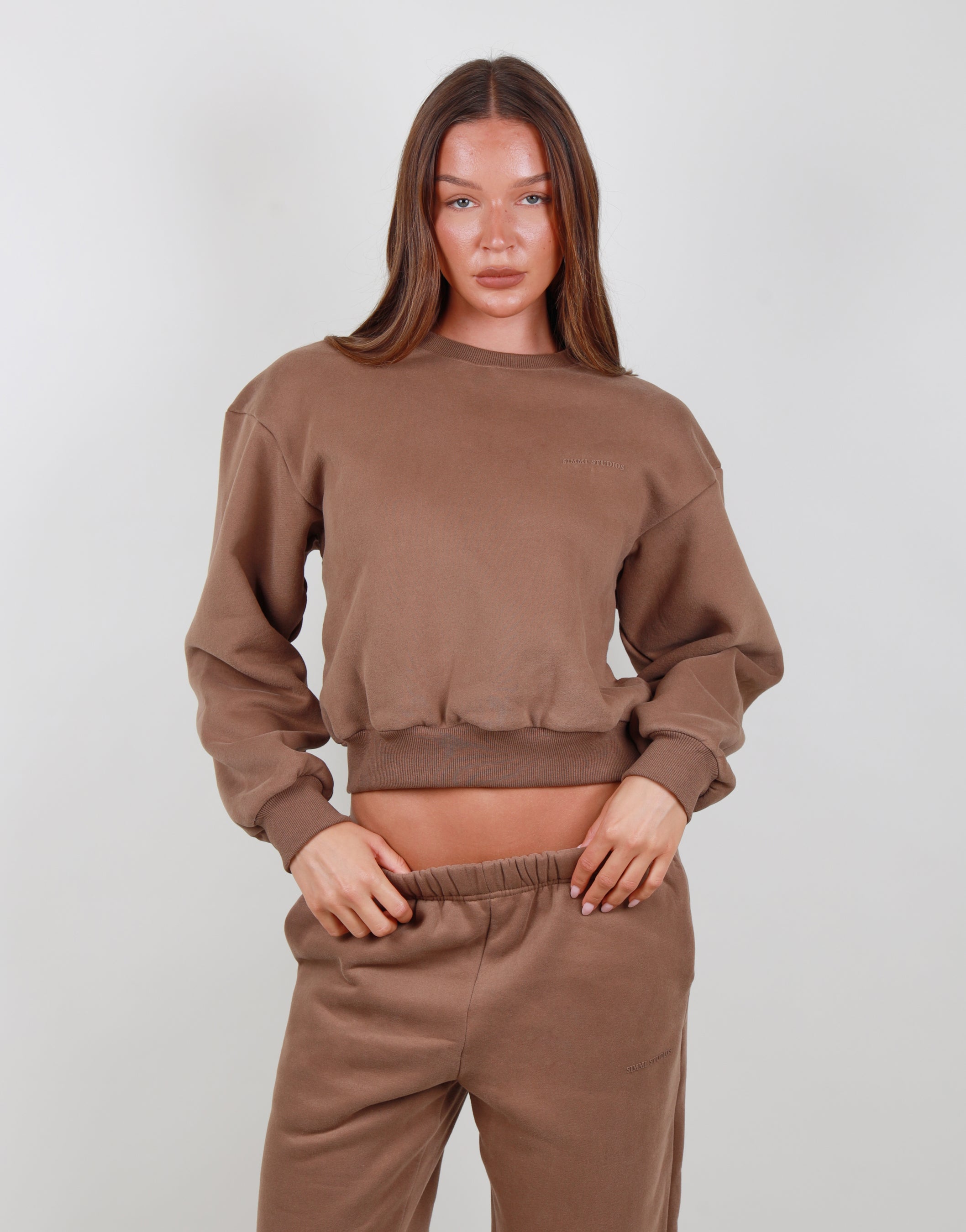 Kendall Cropped Sweatshirt in Mocha | SIMMI London