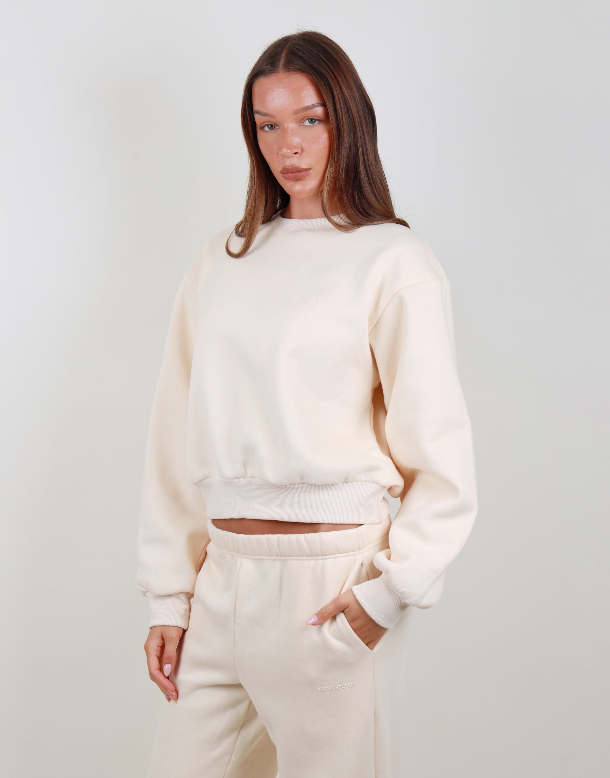 Kendall Cropped Sweatshirt In Cream | SIMMI London