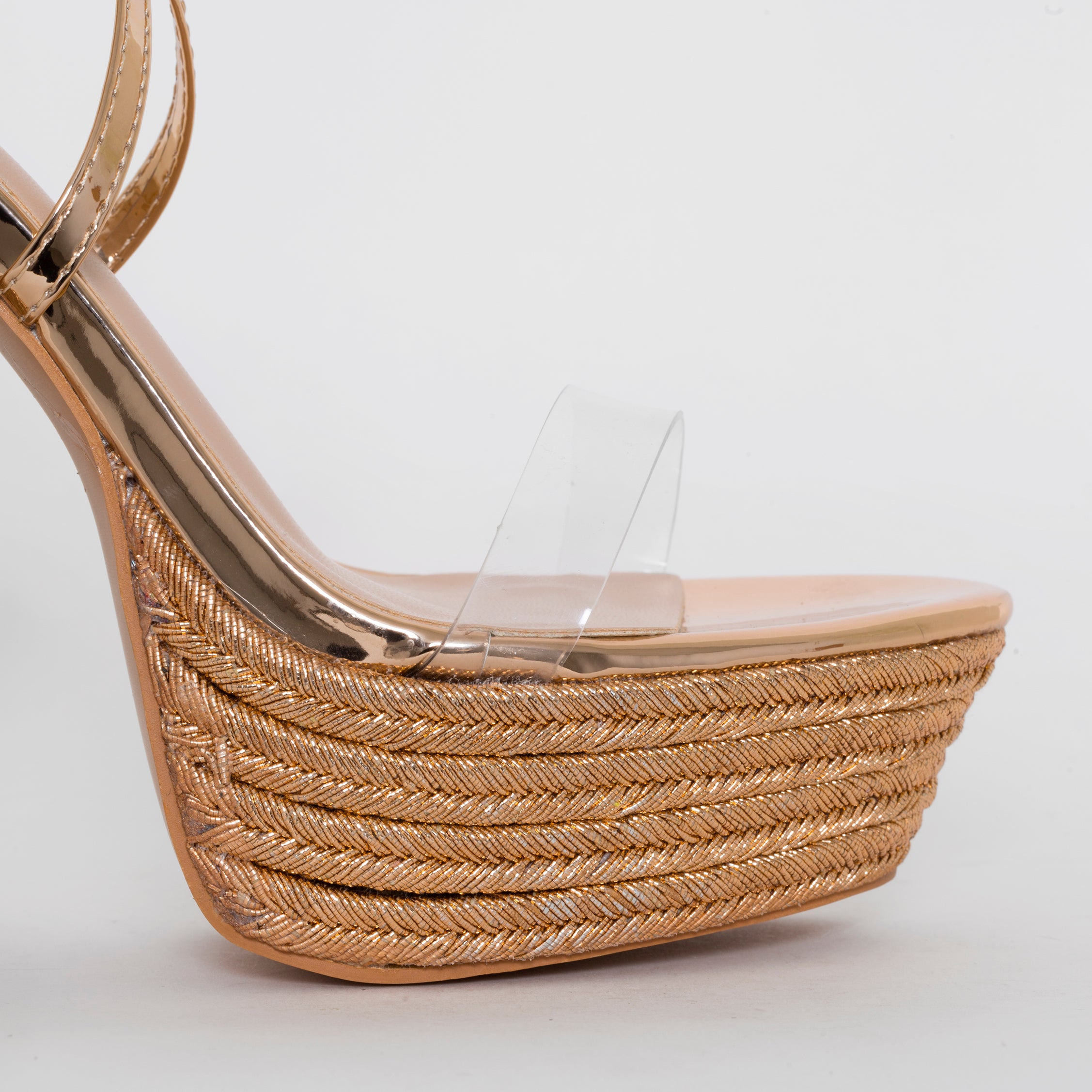 SIMMI SHOES / AKIRA ROSE GOLD PATENT LACE UP PLATFORM HEELS