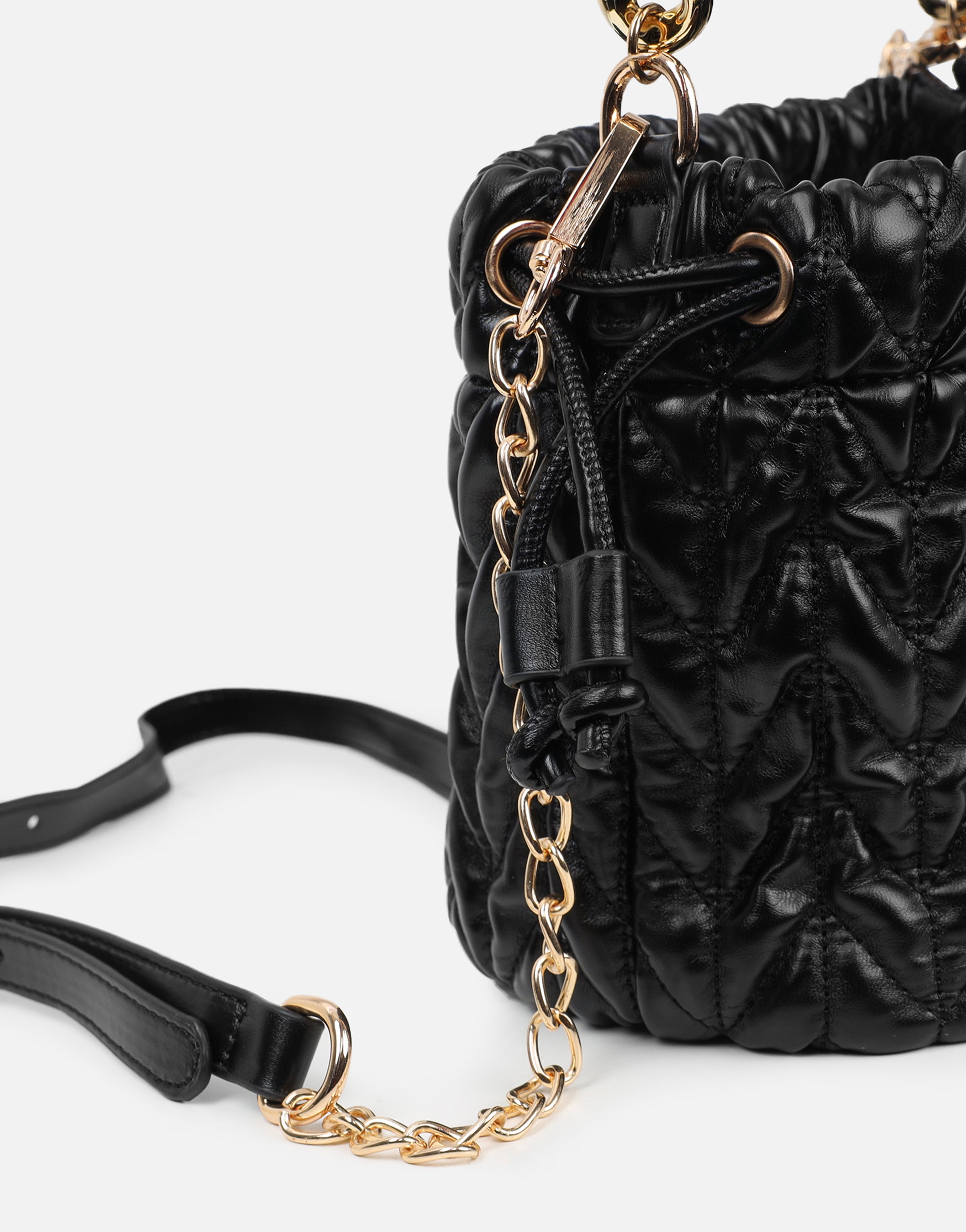 Amanza Black Mini Chain Bucket Bag | SIMMI London