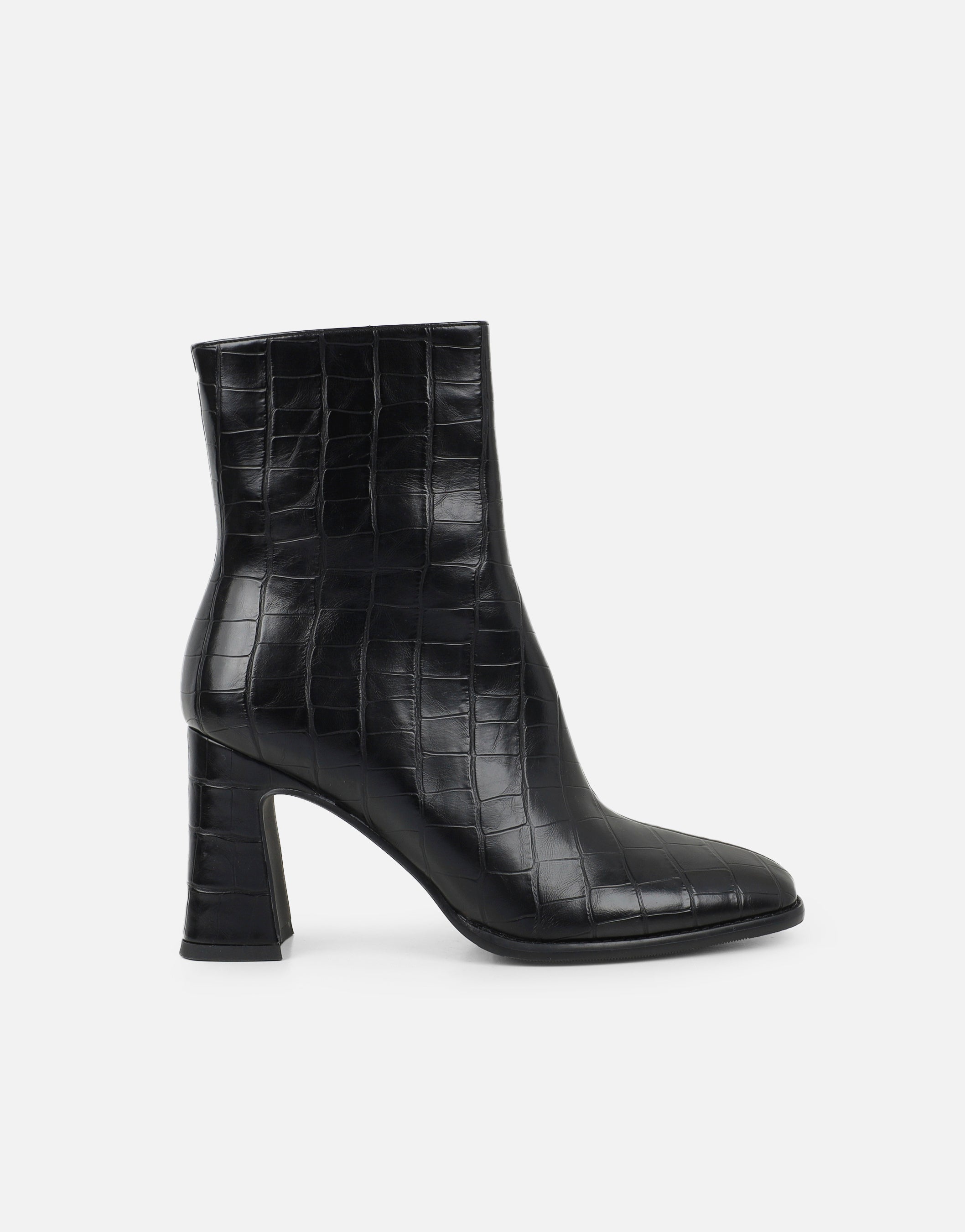 Briar Black Croc Boots | SIMMI London