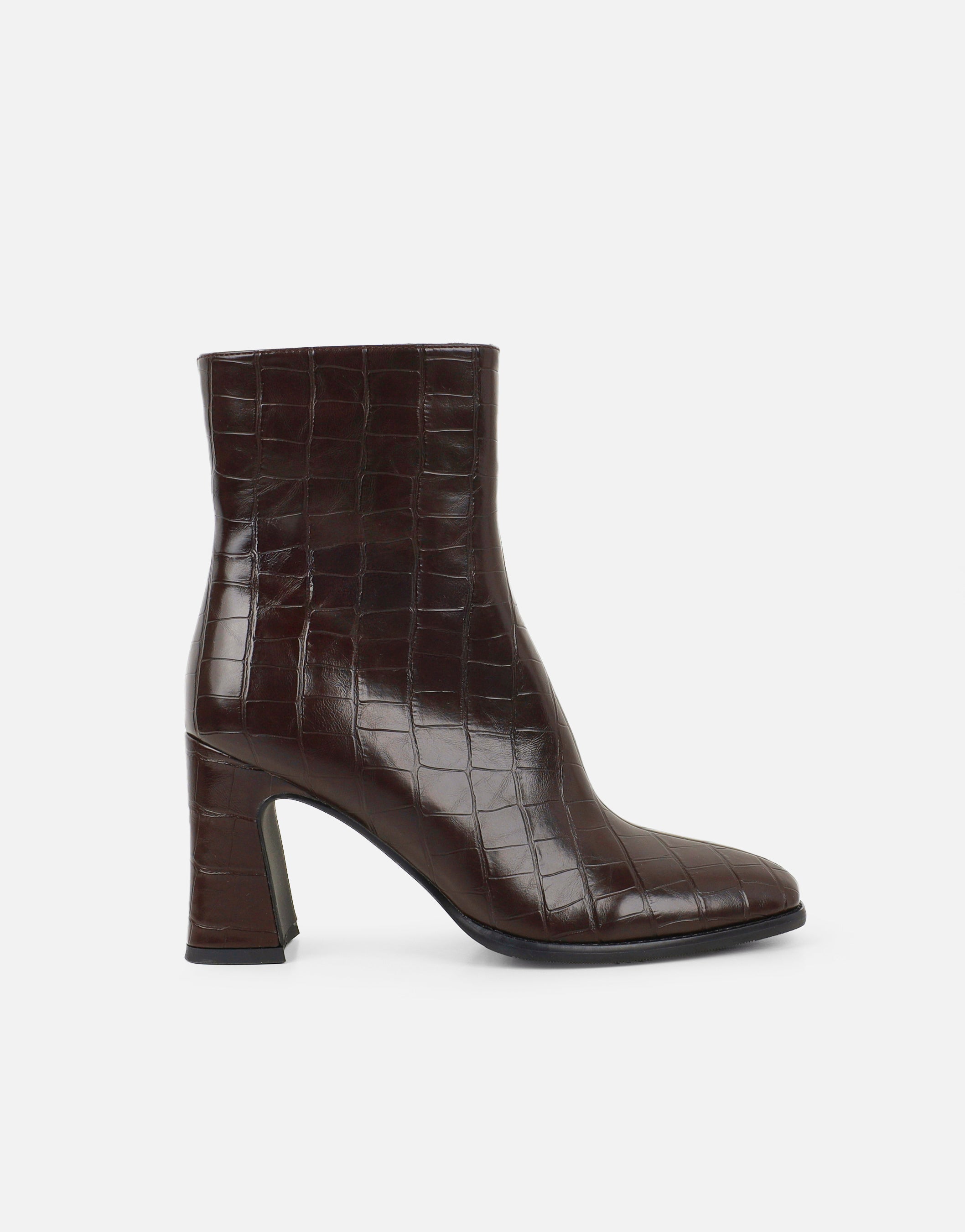 Briar Brown Croc Boots | SIMMI London