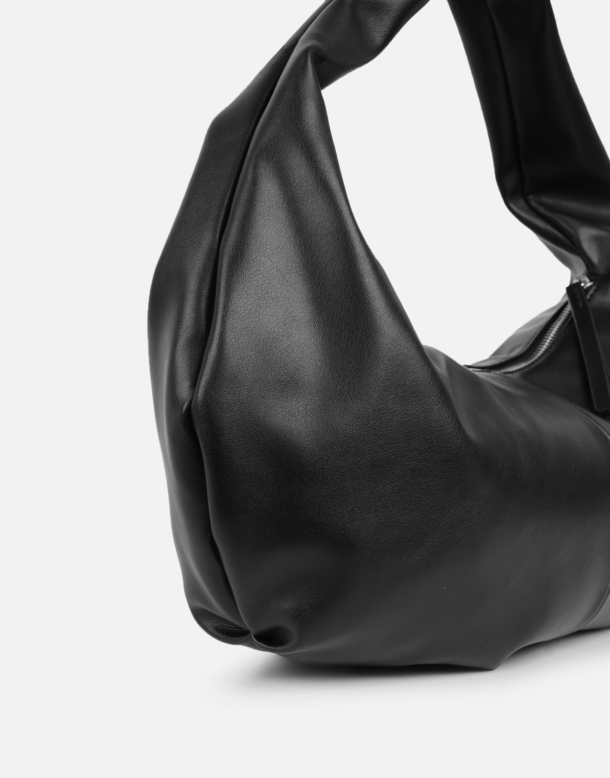 Carys Black Shoulder Bag | SIMMI London