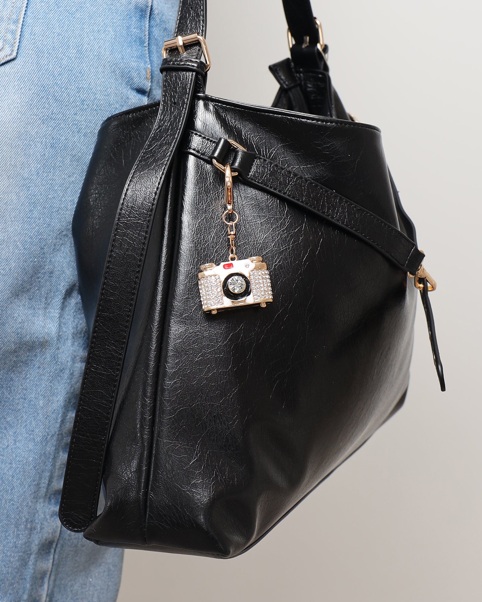 Pixie Gold Camera Charm | SIMMI London