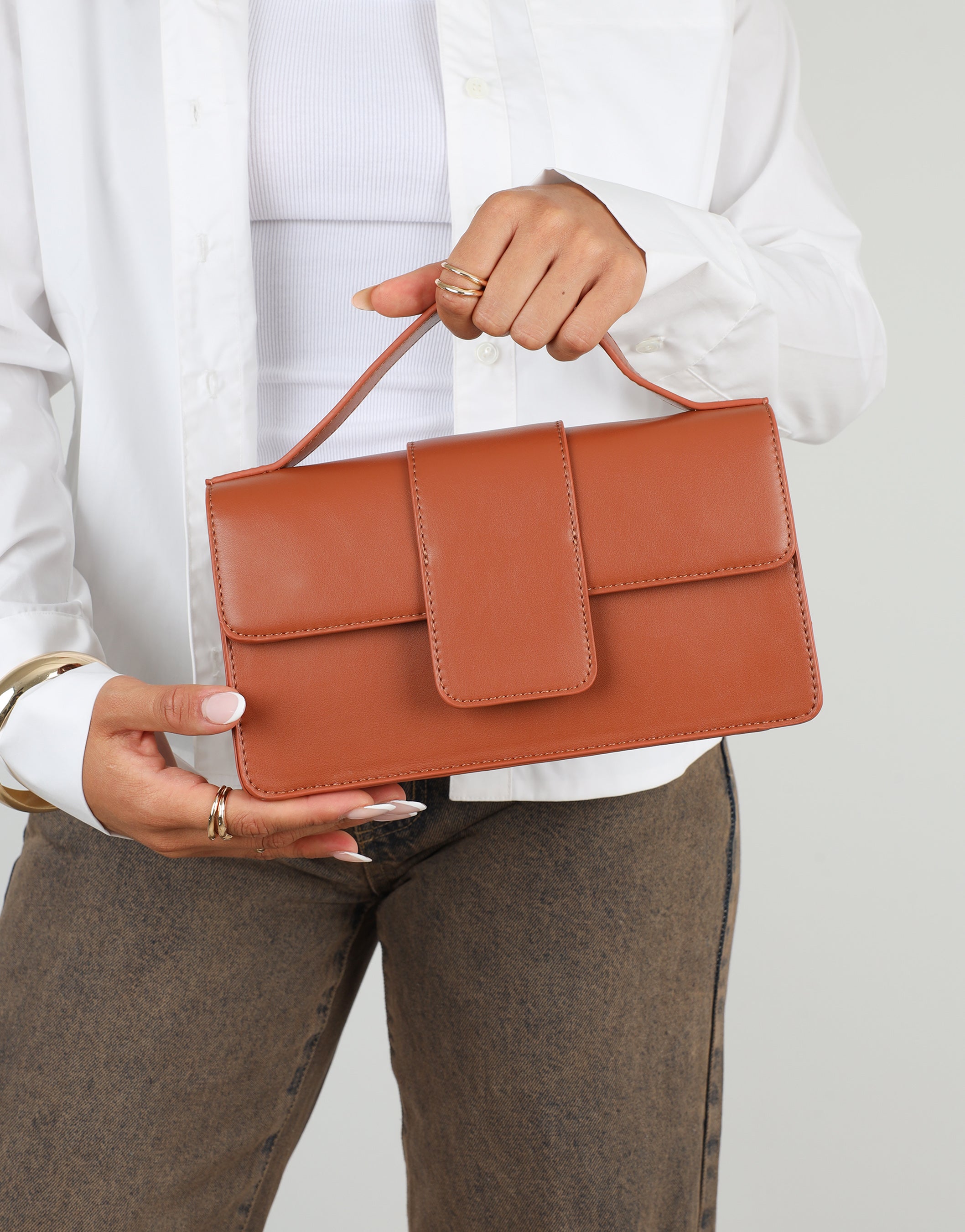 Cynthia Tan Shoulder Bag | SIMMI London