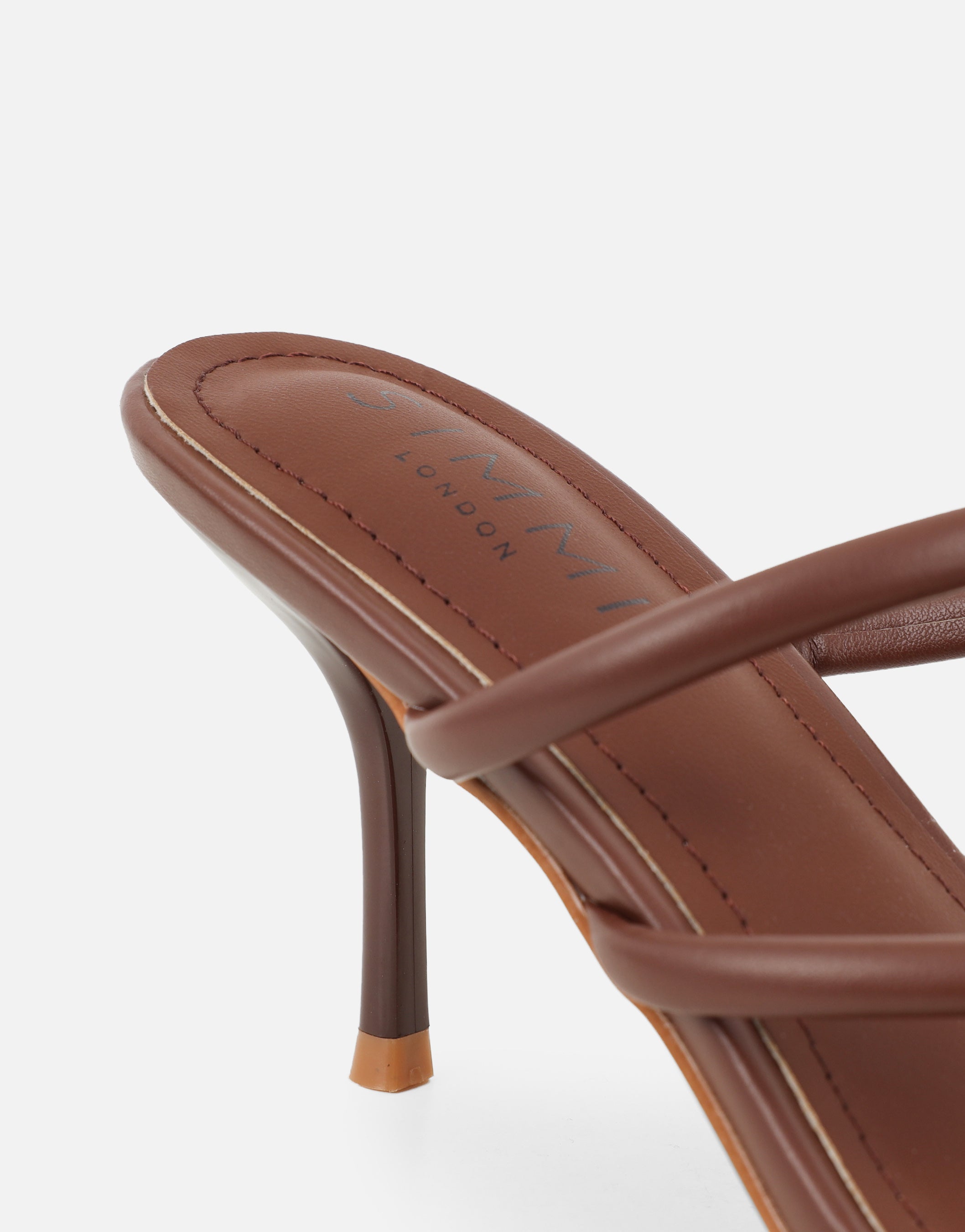 Eleanor Tan Gold Toe Post Detail Mules | SIMMI London