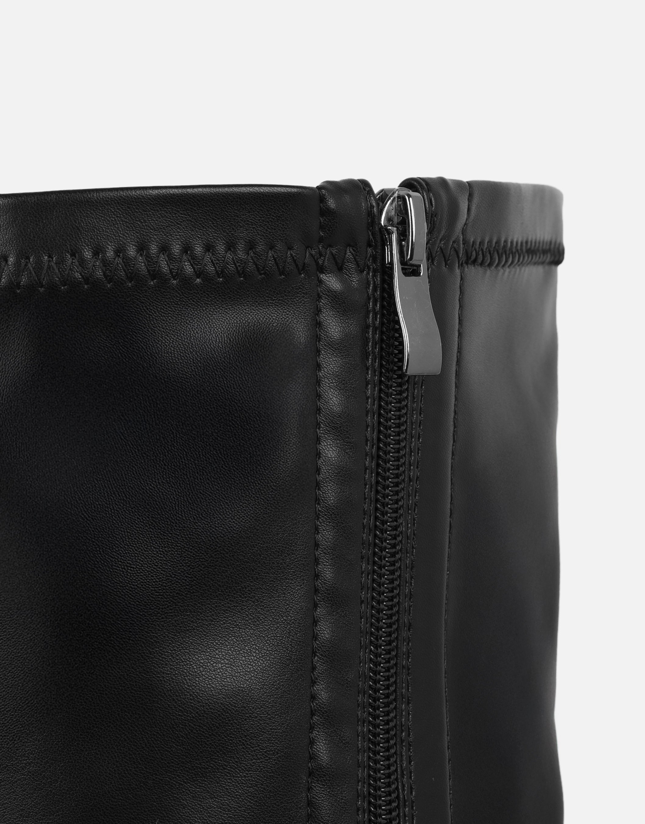 Daniella Black Leather Boots | SIMMI London