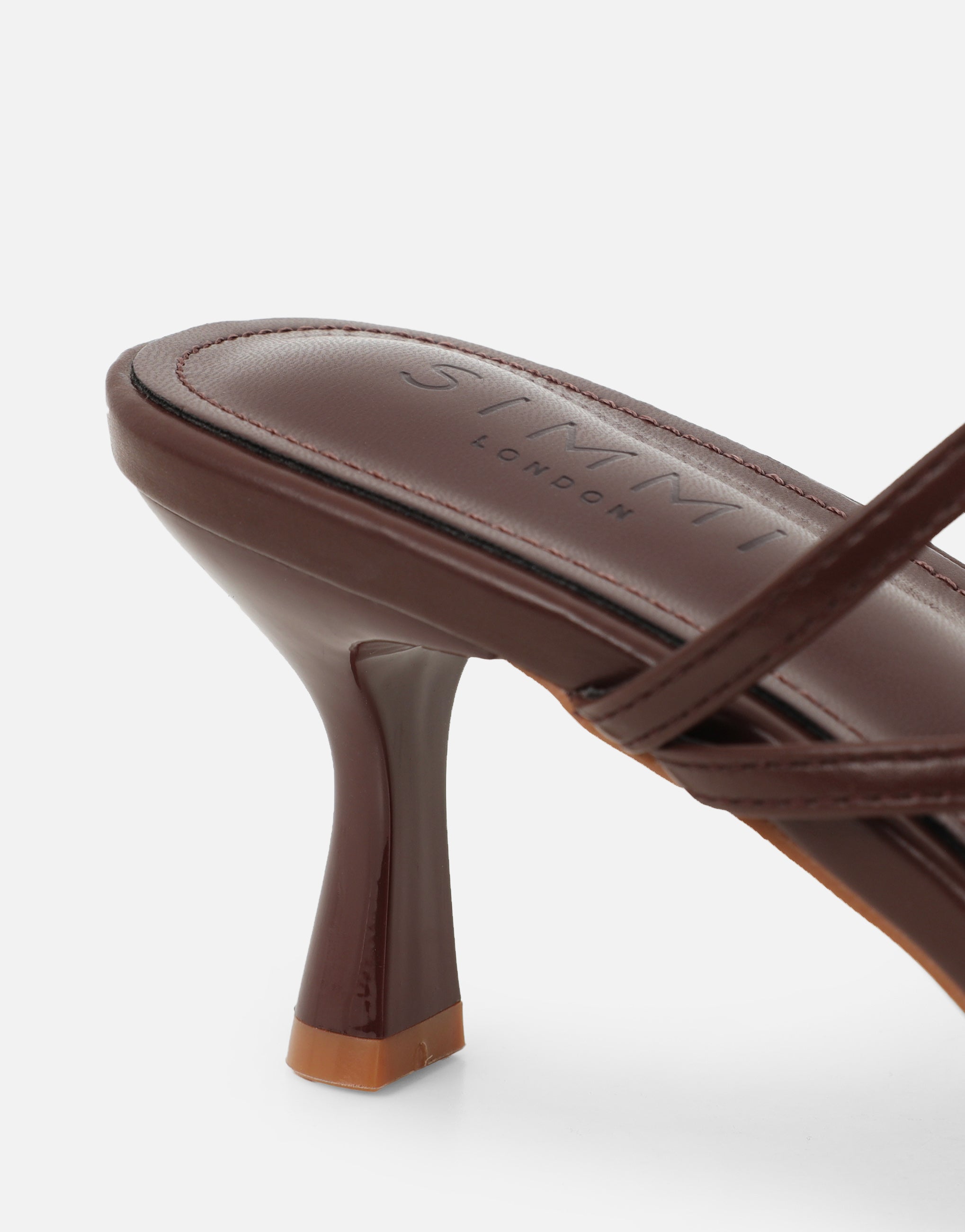 Jenna Brown Toe Thong Mules | SIMMI London