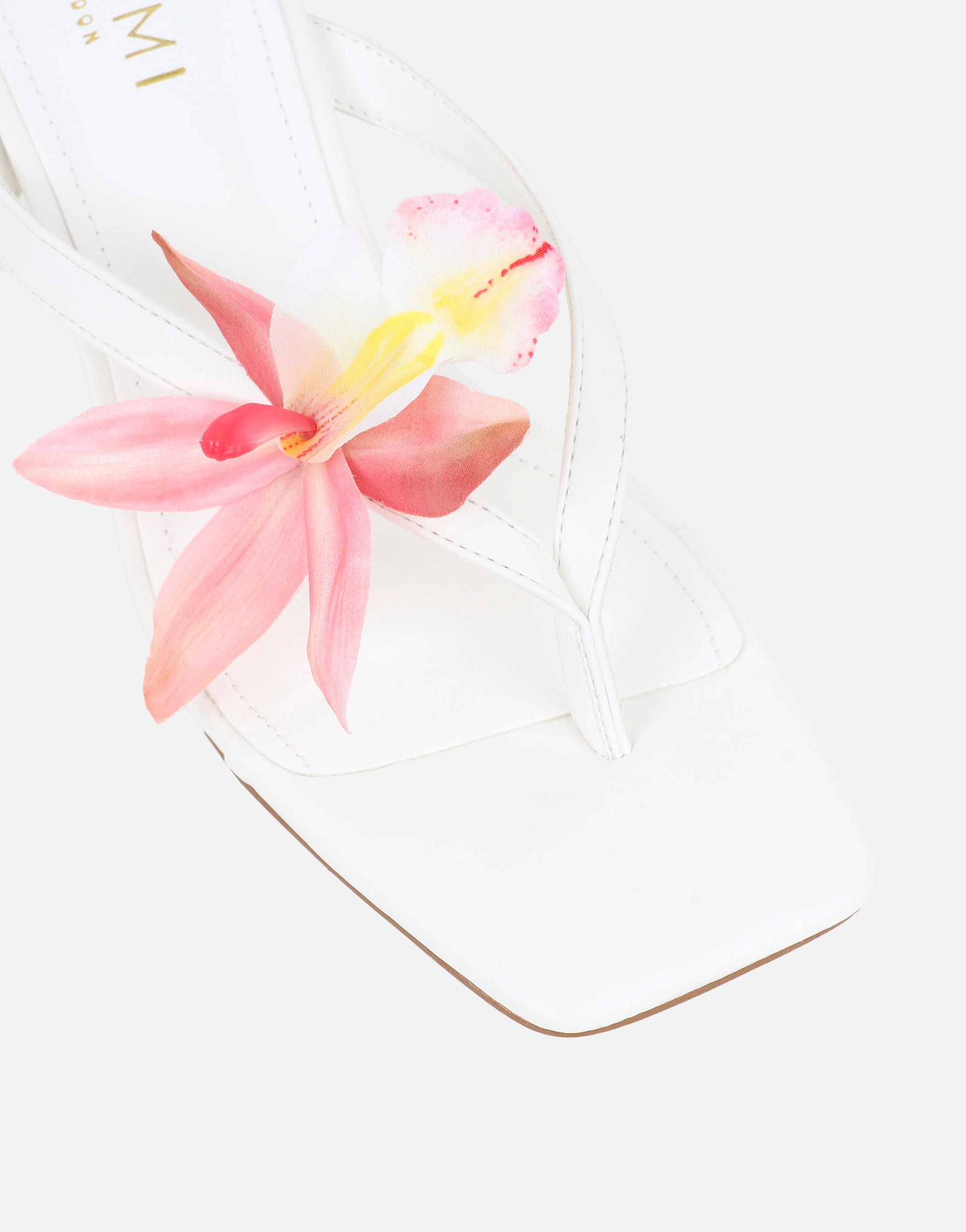 Ruby White Flower Detail Mules | SIMMI London