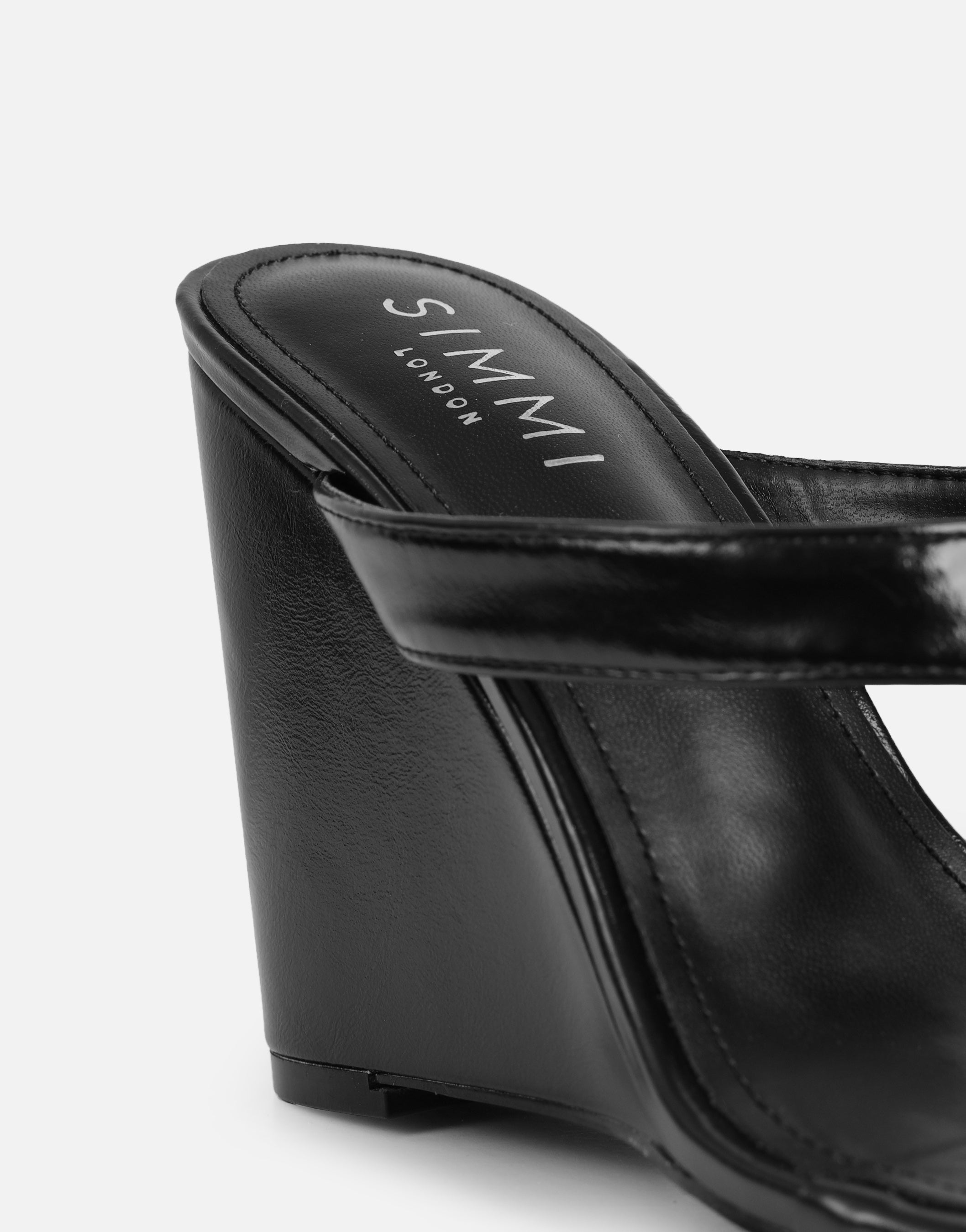 Jodie Black Toe Thong Wedge Sandals | SIMMI London