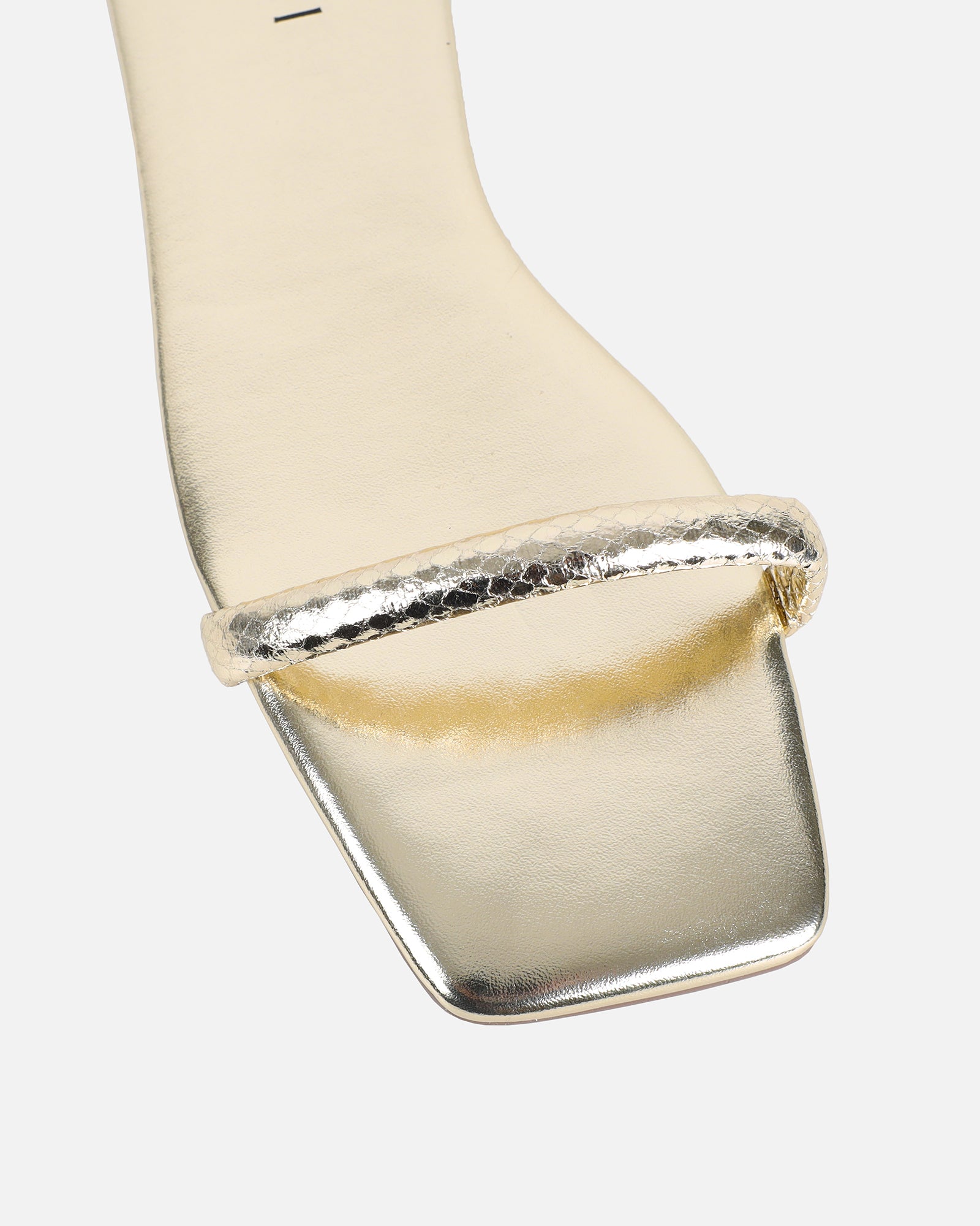 Shanaya Gold Metallic Chain Sandals | SIMMI London