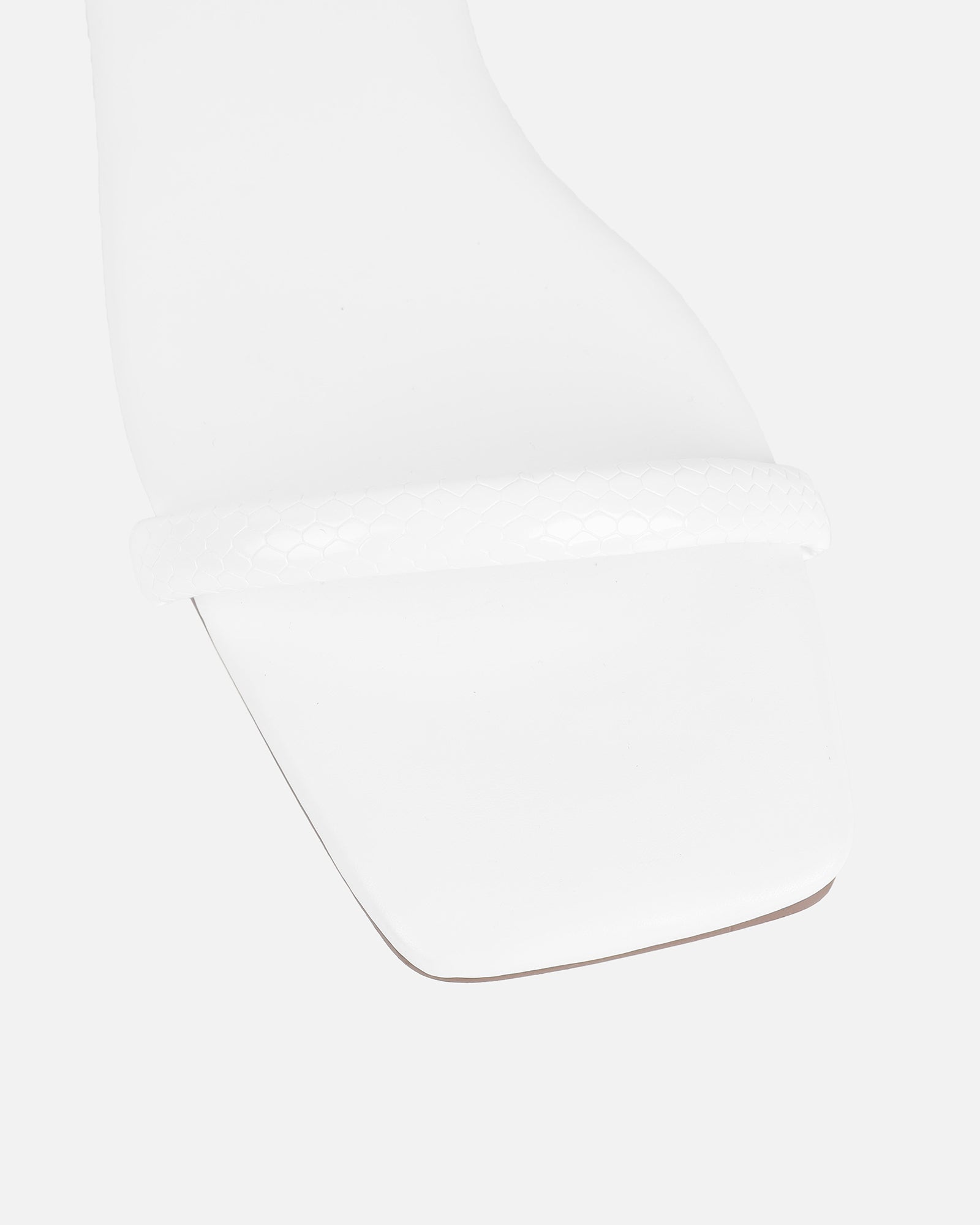 Shanaya White Chain Sandals | SIMMI London