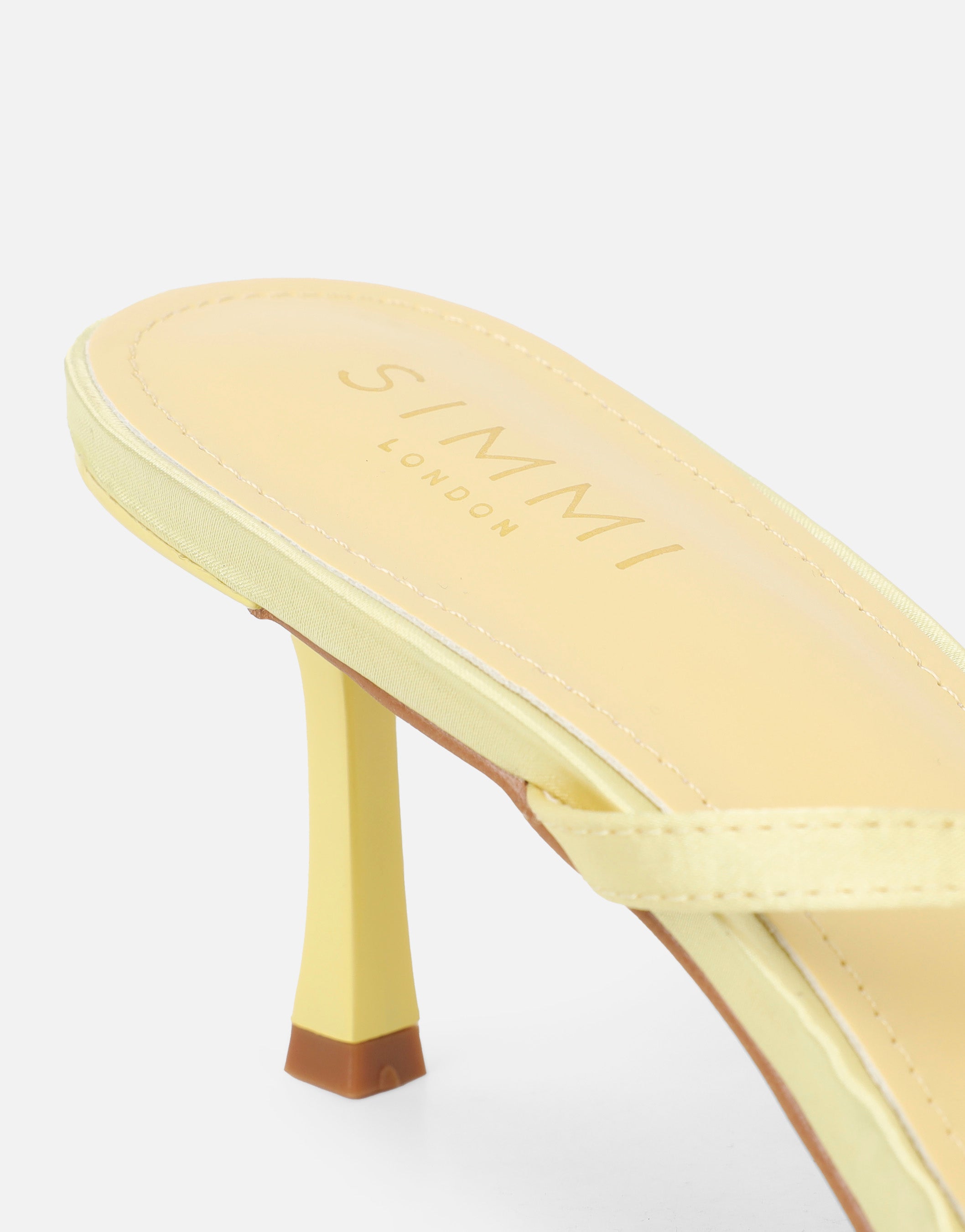 Elowen Yellow Flower Embellished Mules| SIMMI London