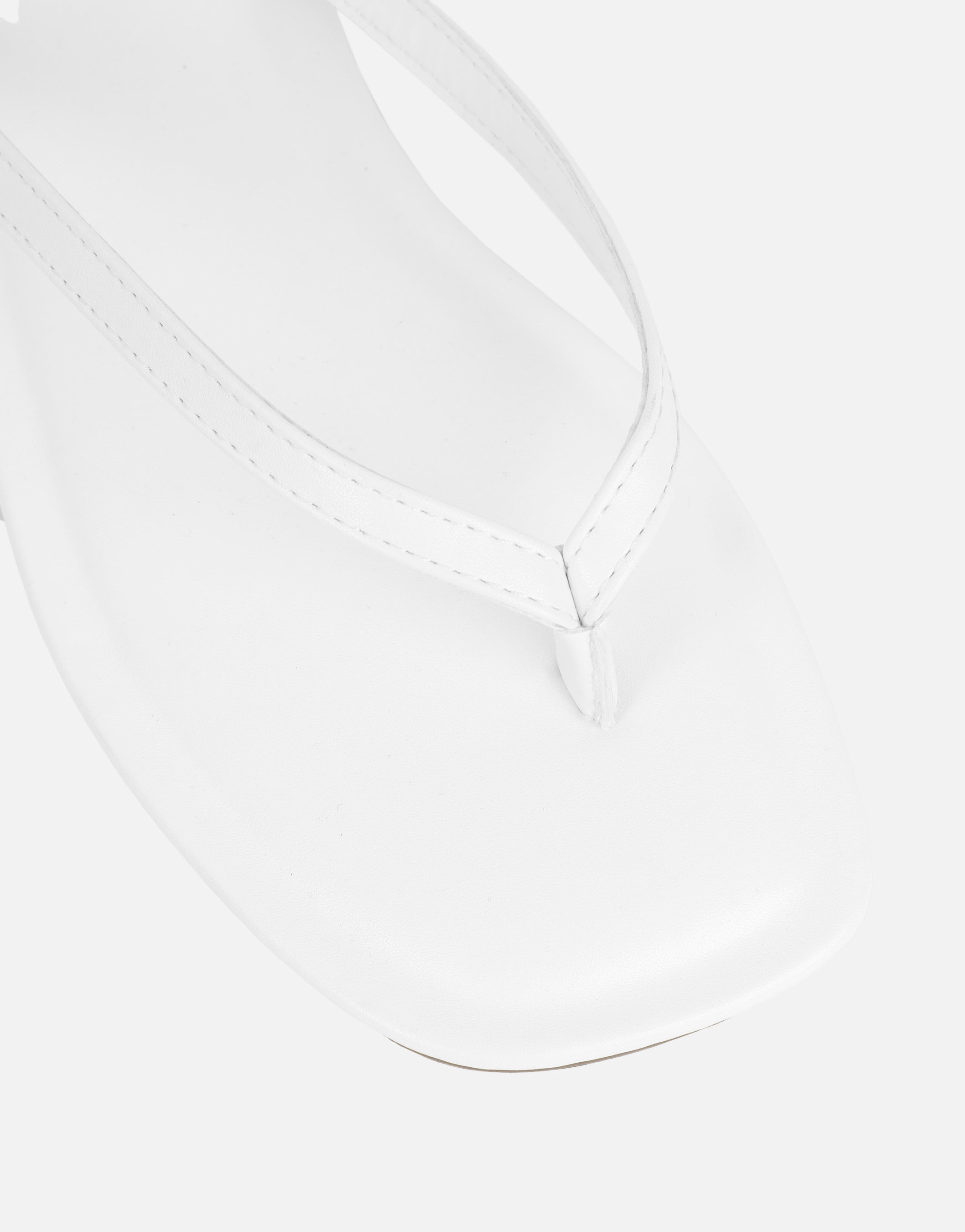 Kima White Flat Sandals | SIMMI London