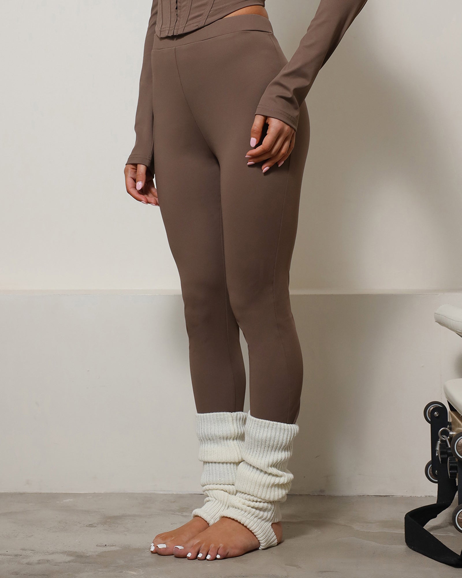 Willow Chocolate Sculpt Leggings | SIMMI London