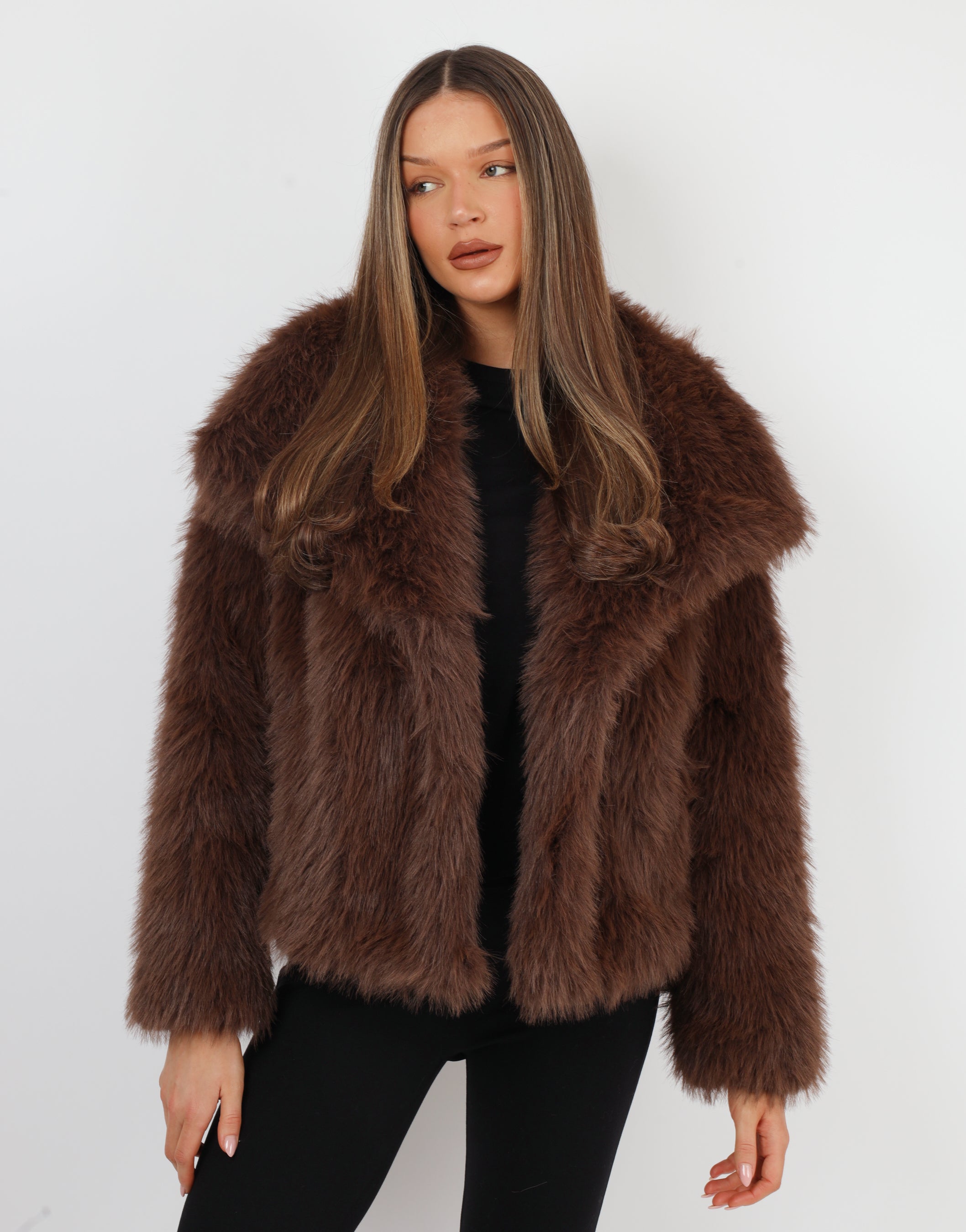 Arabella Oversized Collar Premium Faux Fur Coat in Dark Brown | SIMMI London