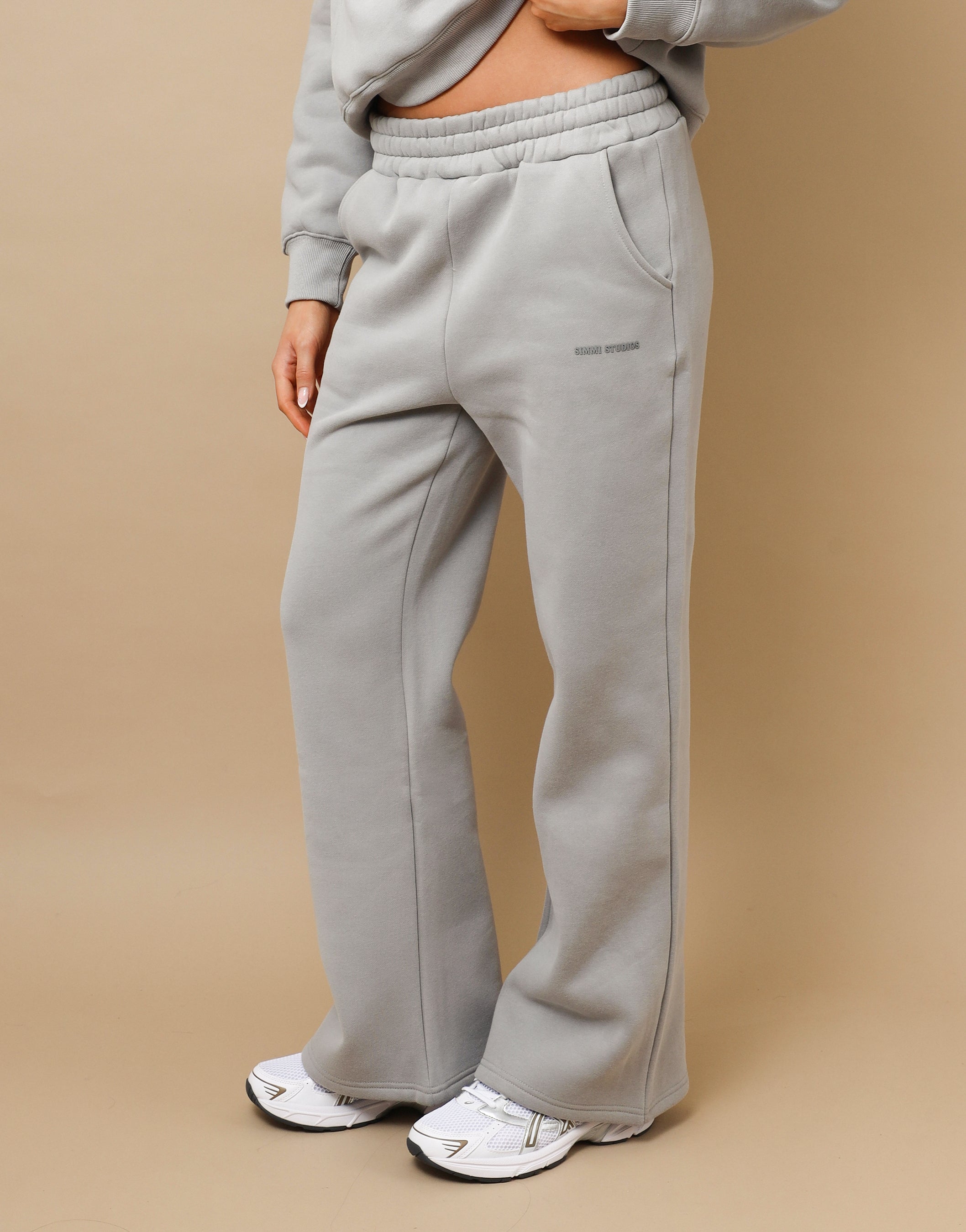 Colby essentials joggers in light grey | SIMMI London