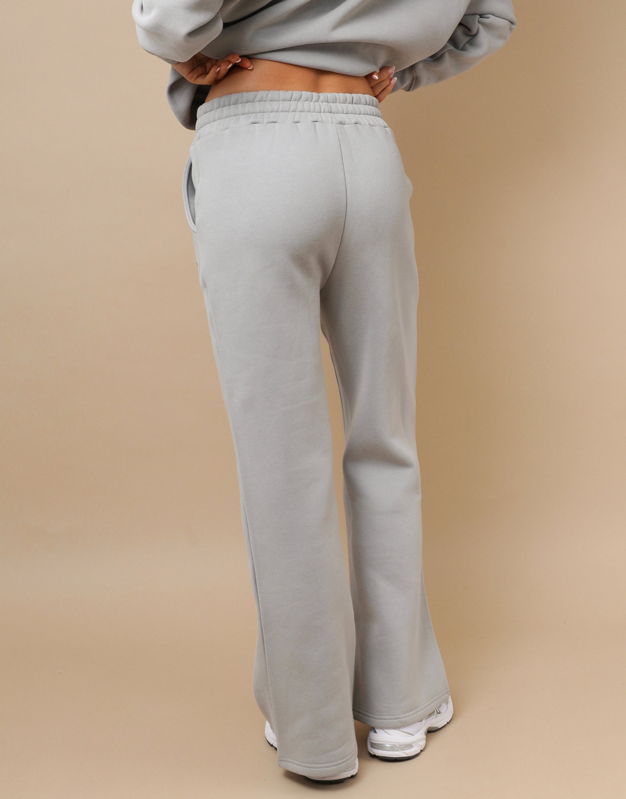 Colby essentials joggers in light grey | SIMMI London
