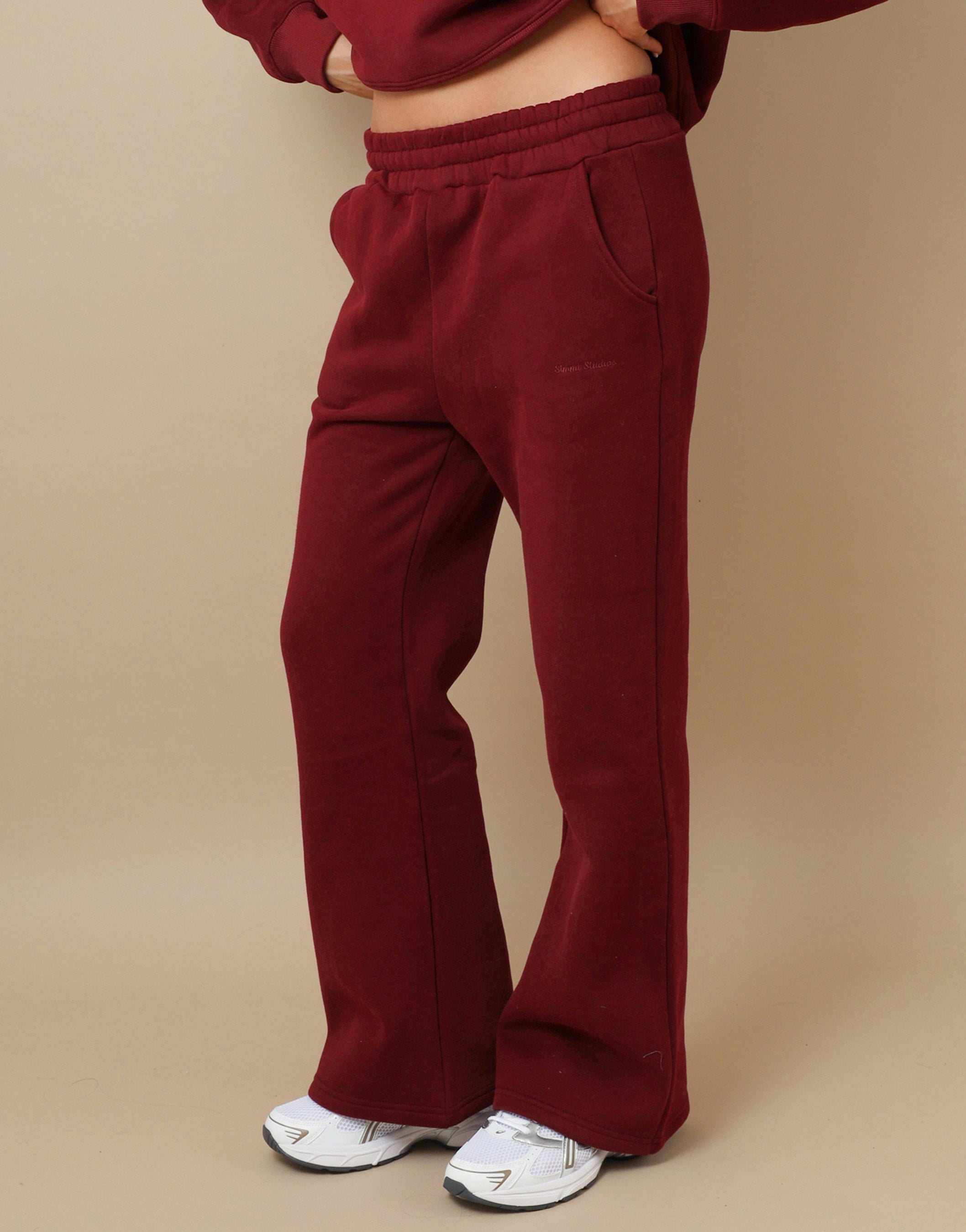 Maia simmi studios joggers in burgundy | SIMMI London
